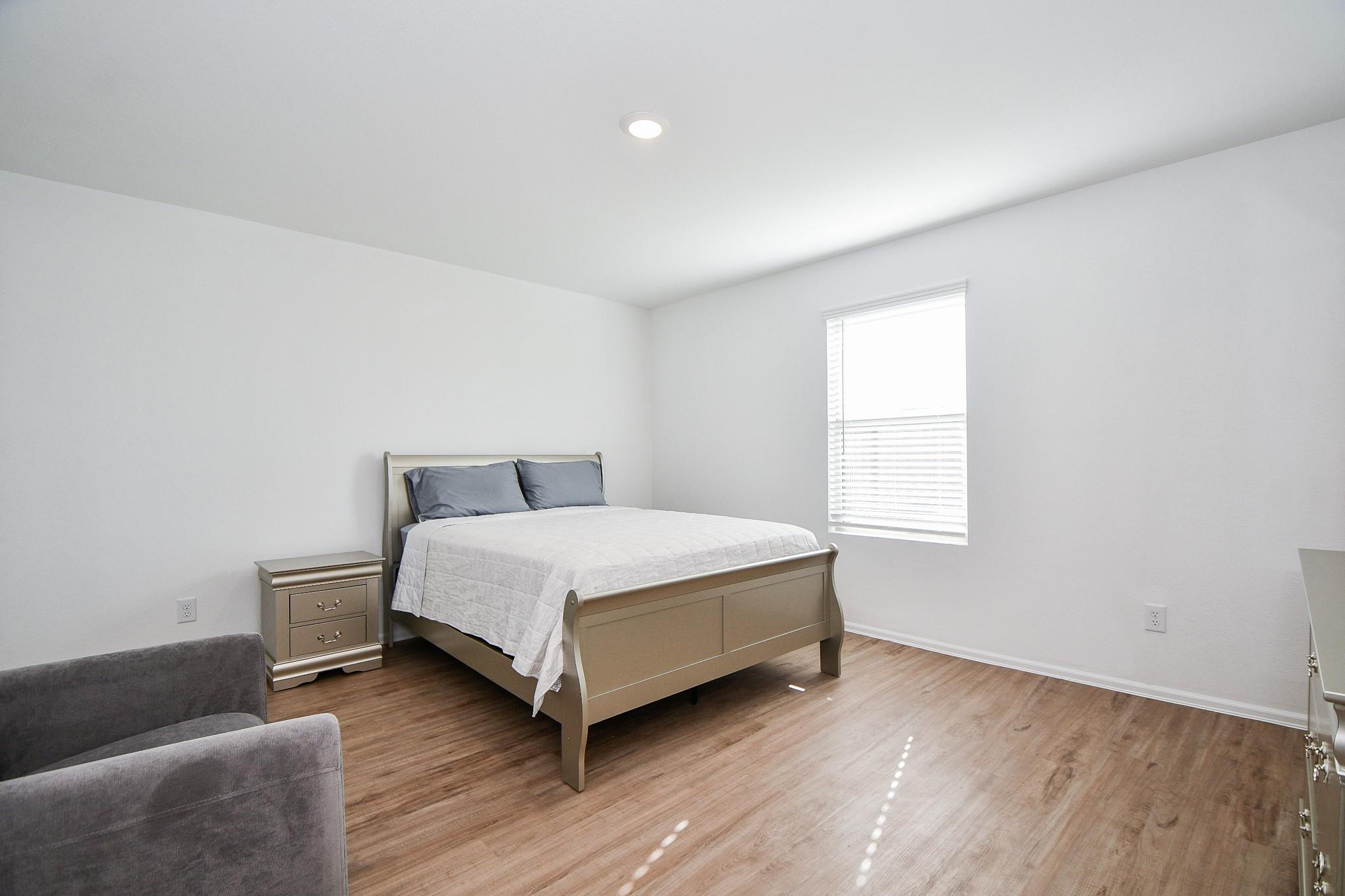 9315 Sierra Point Way