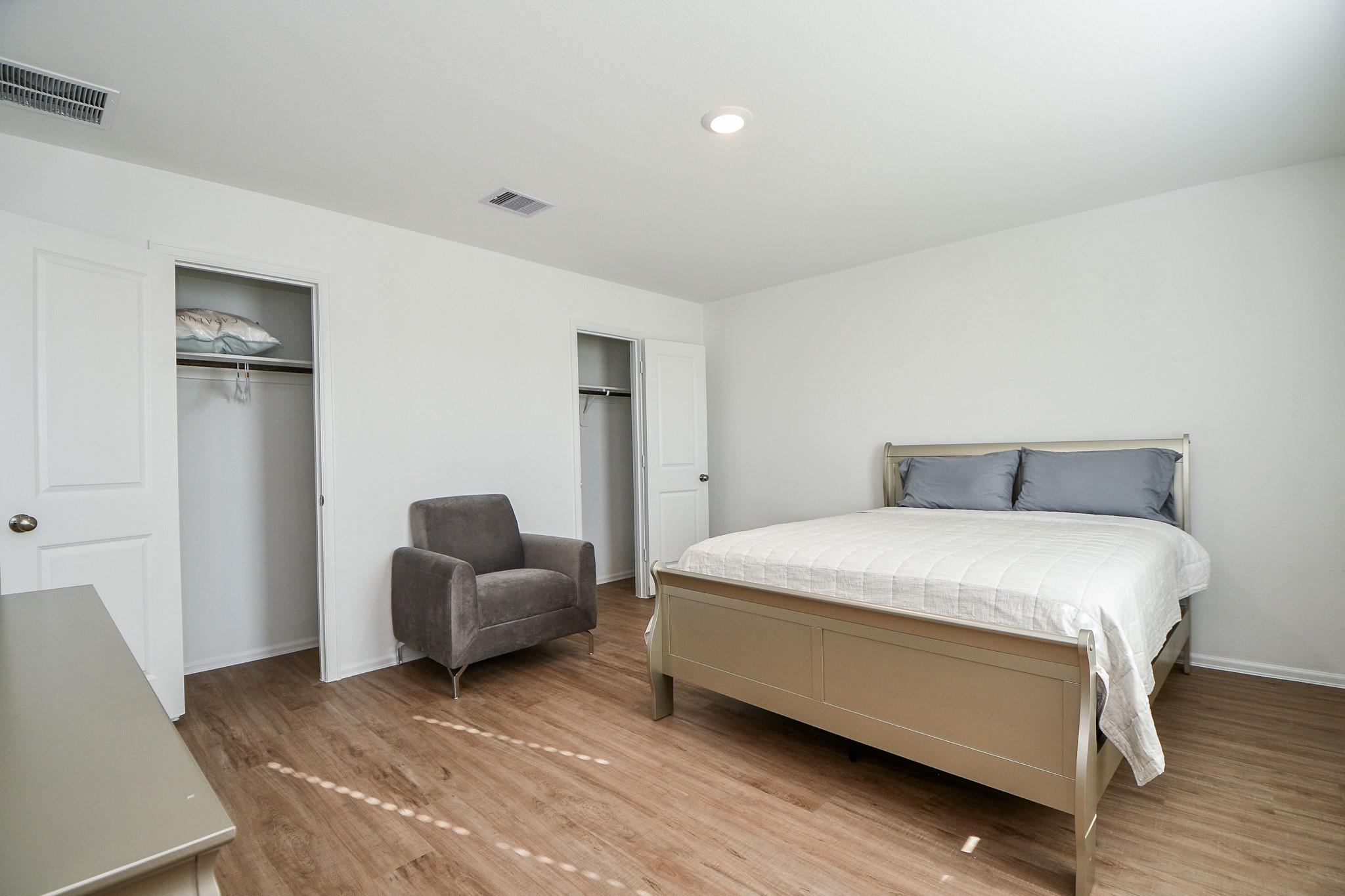 9315 Sierra Point Way