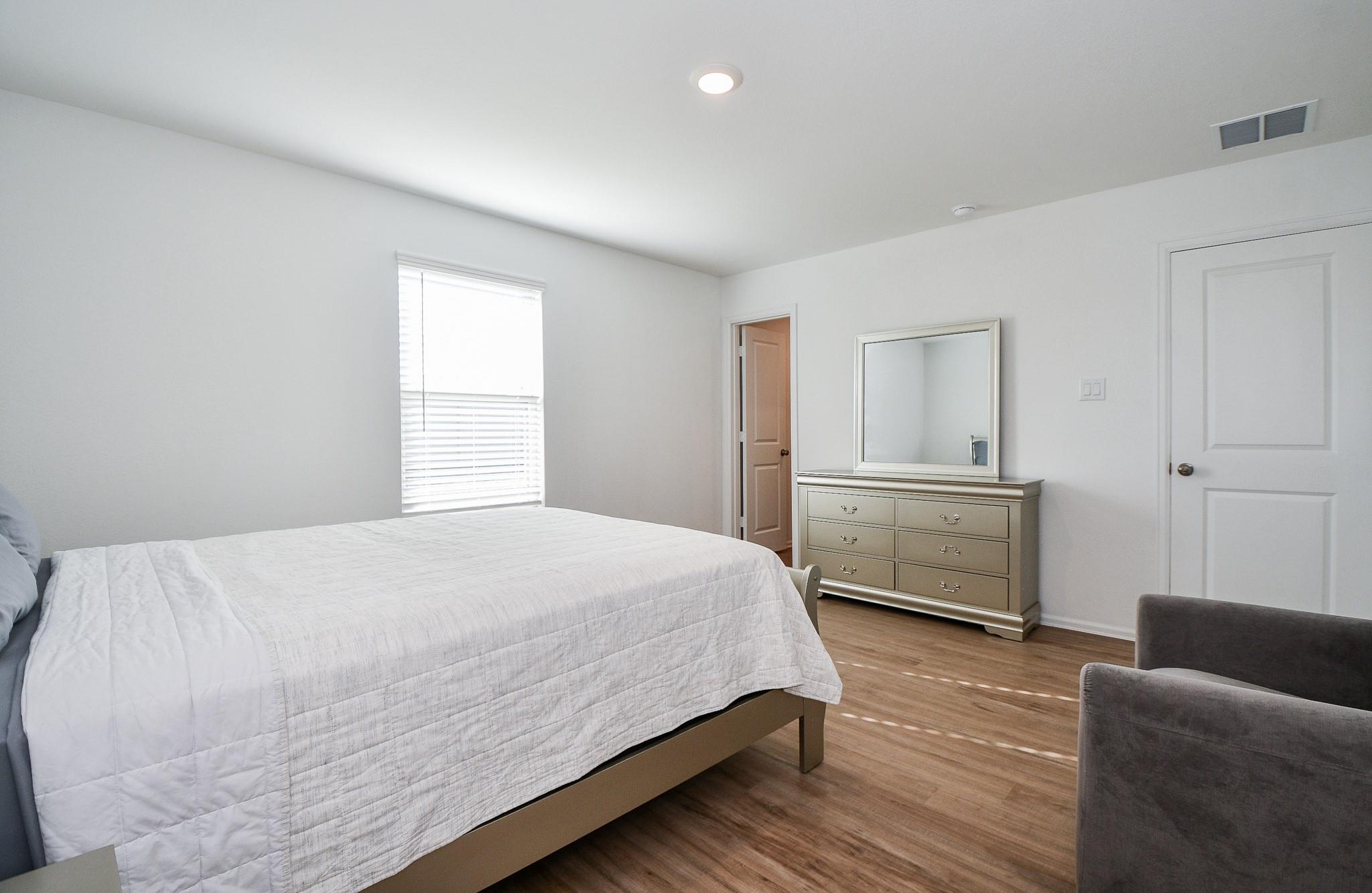 9315 Sierra Point Way