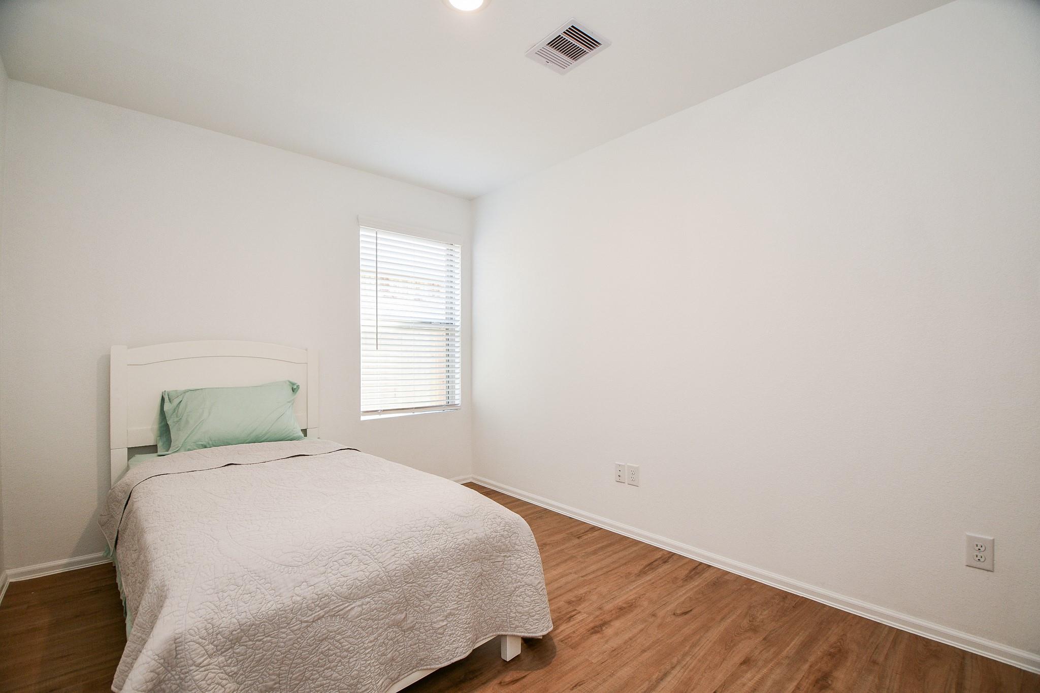 9315 Sierra Point Way