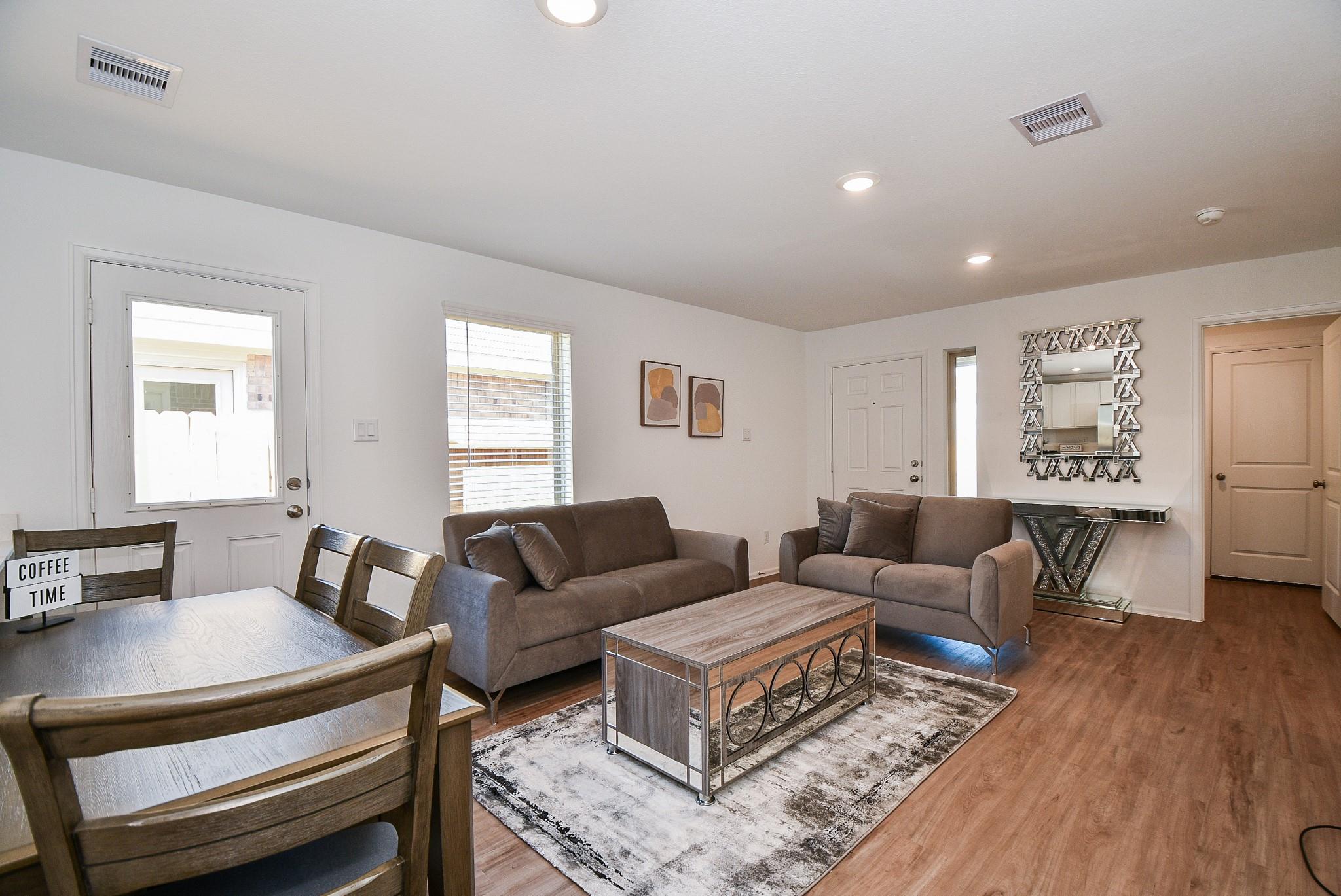 9315 Sierra Point Way