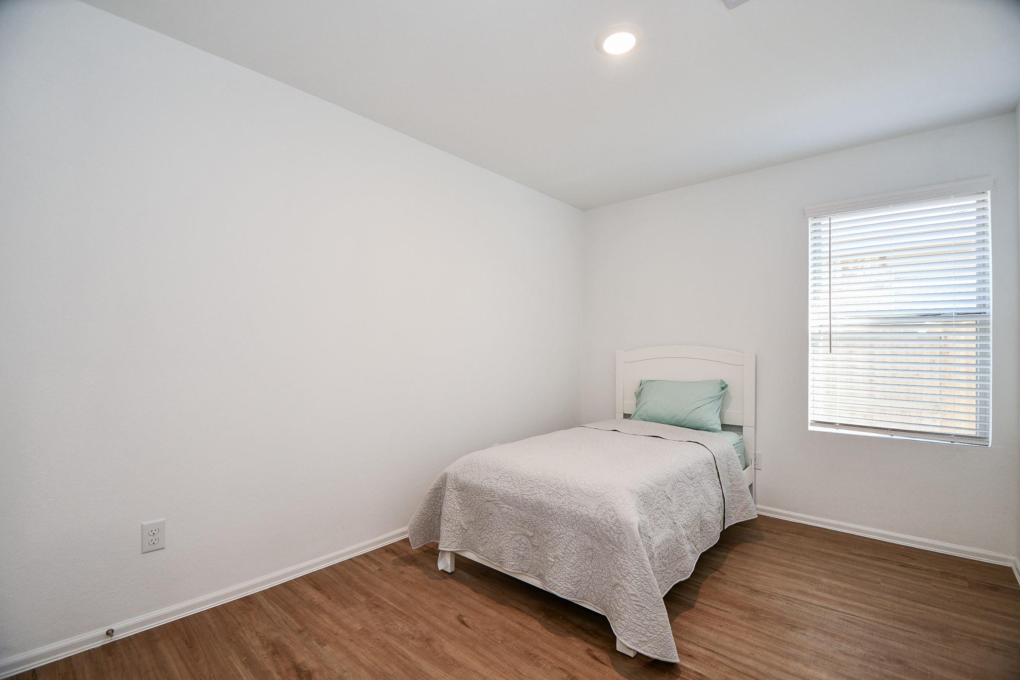 9315 Sierra Point Way