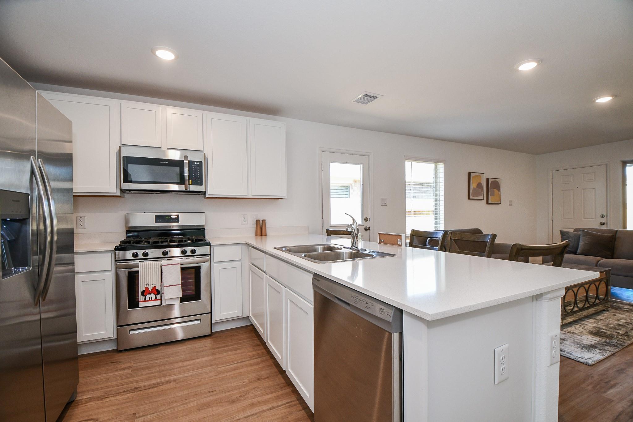 9315 Sierra Point Way