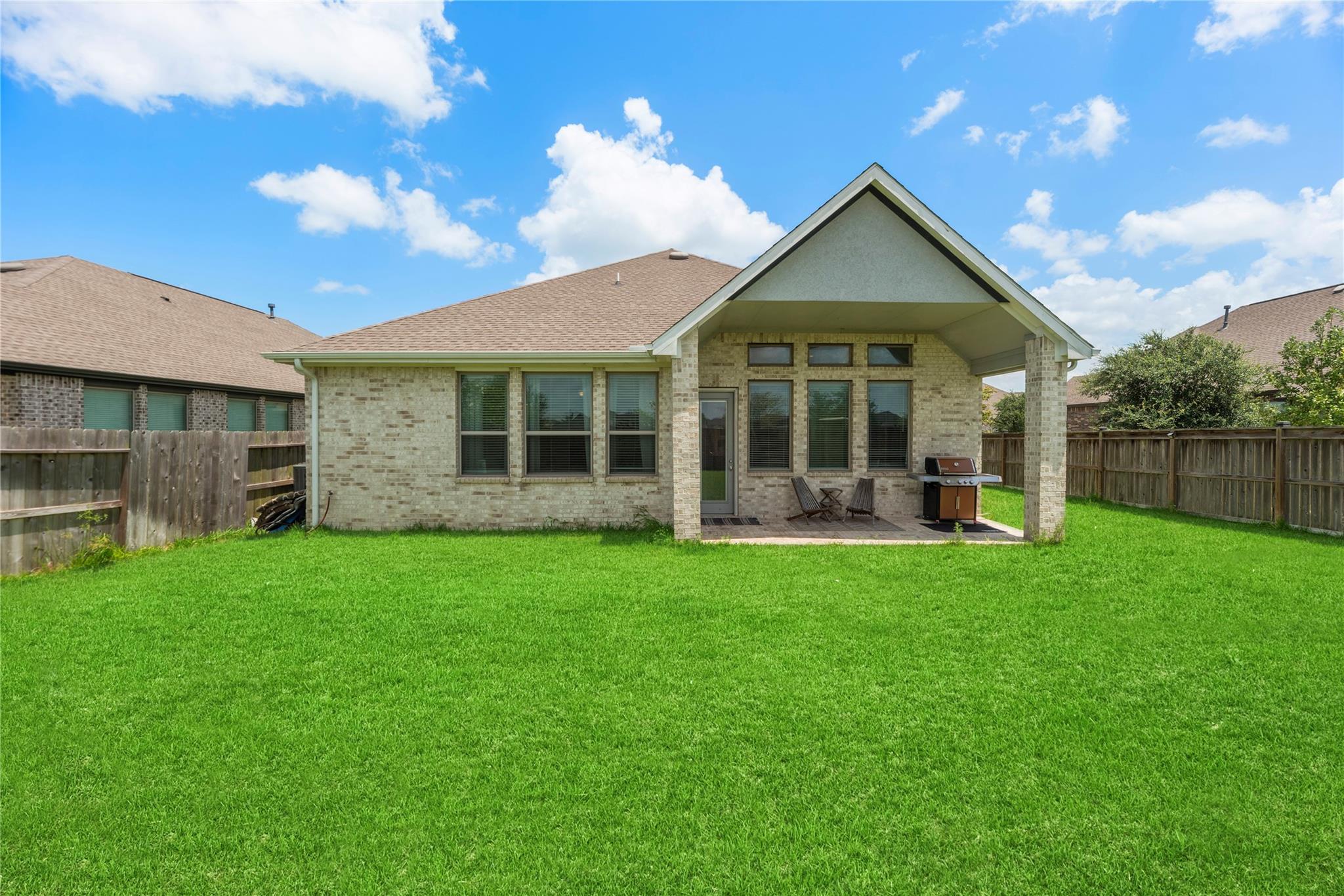 10534 Emory Park