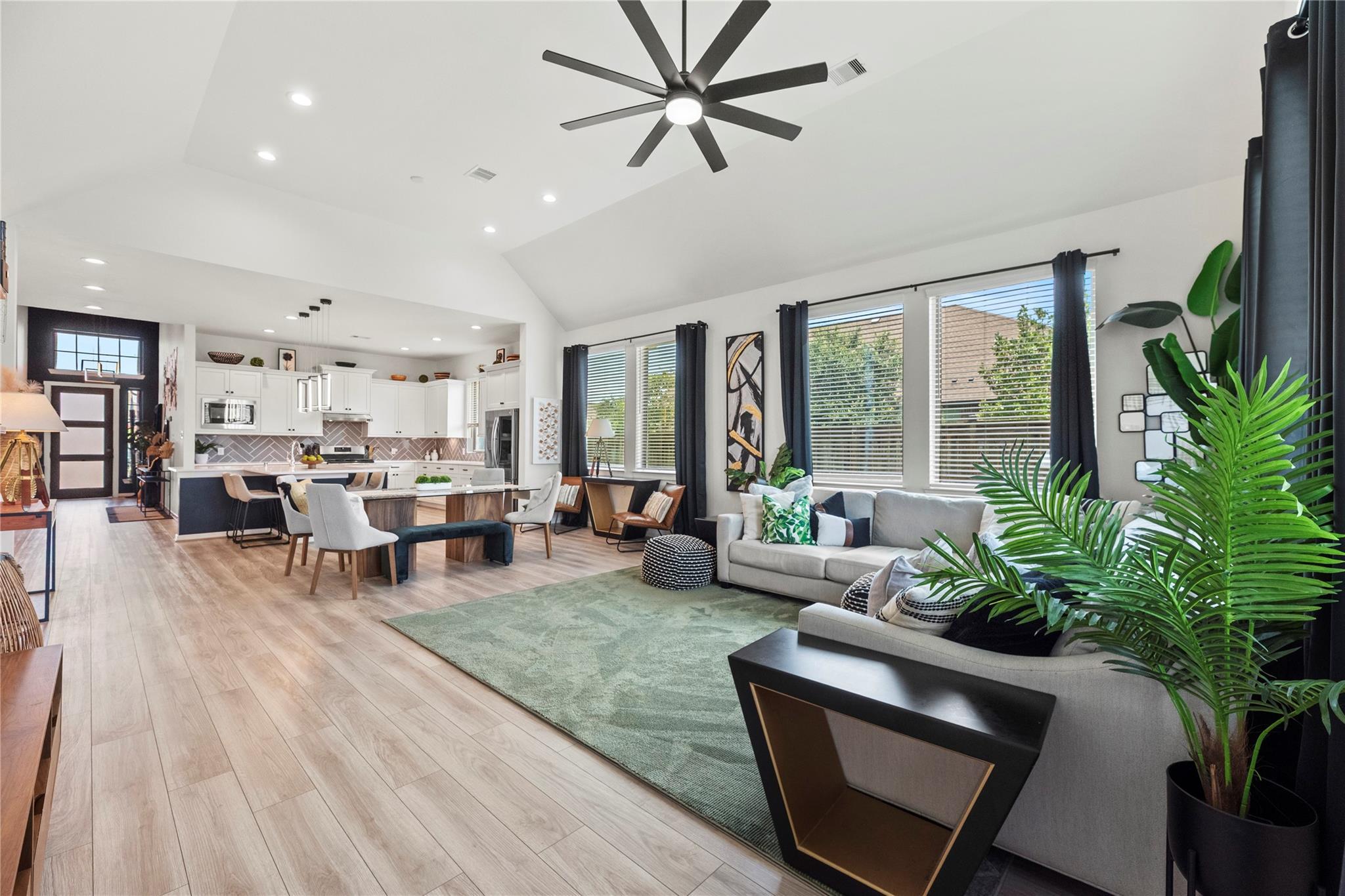 10534 Emory Park