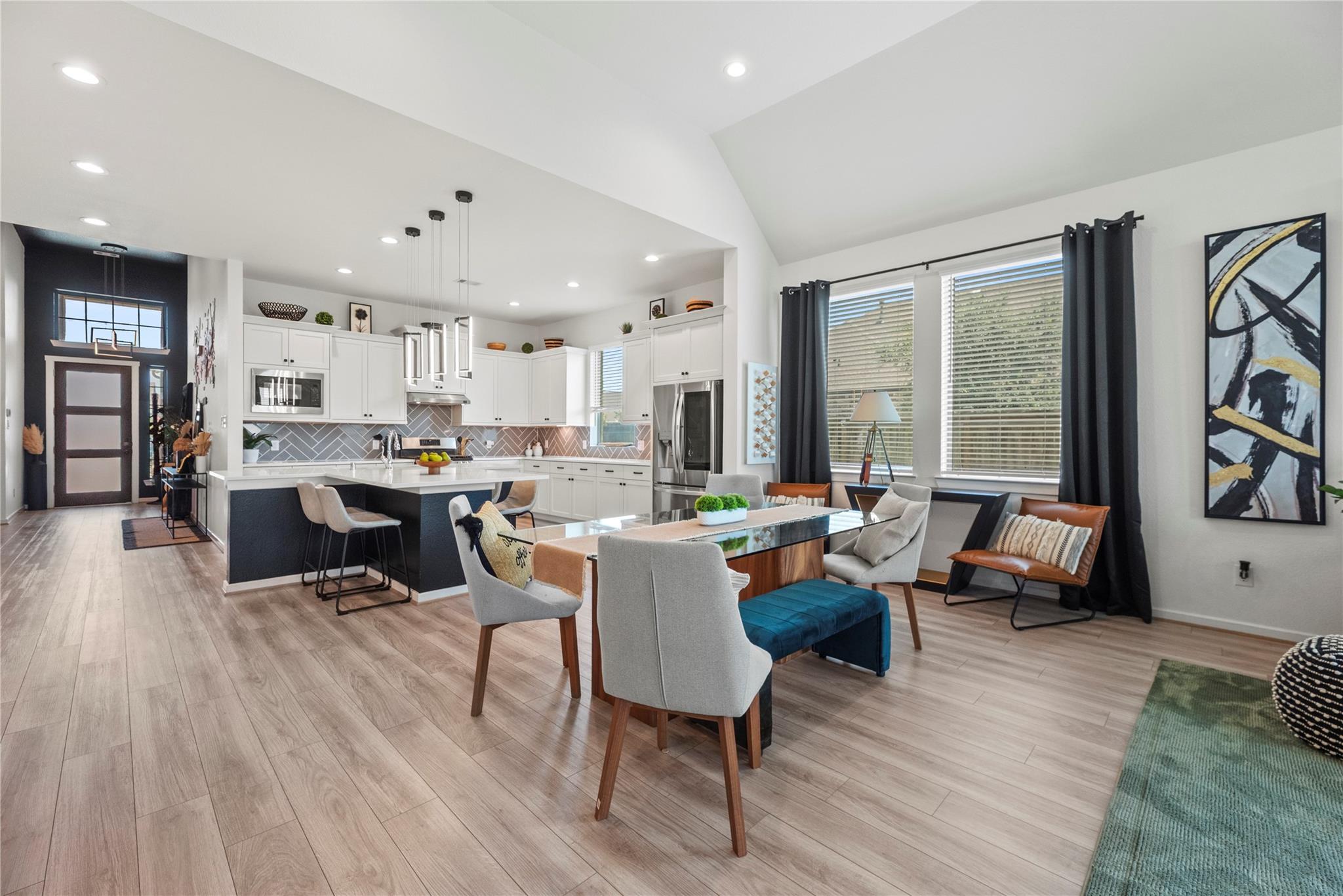 10534 Emory Park