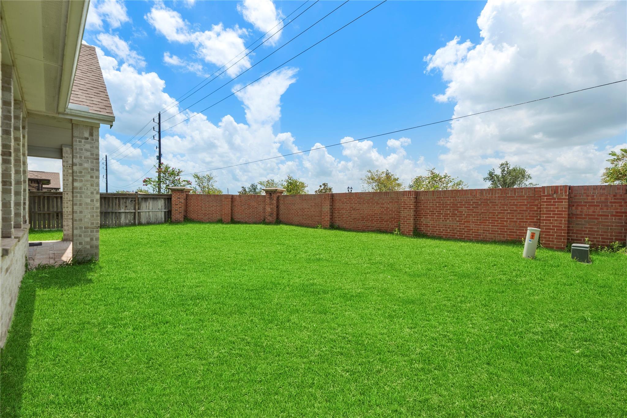 10534 Emory Park