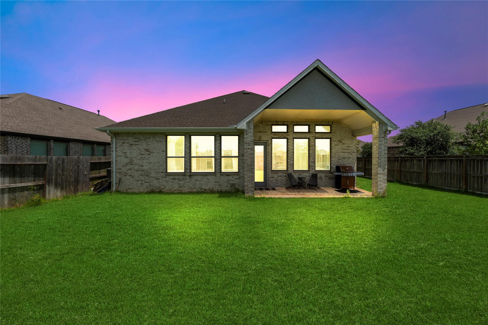 10534 Emory Park