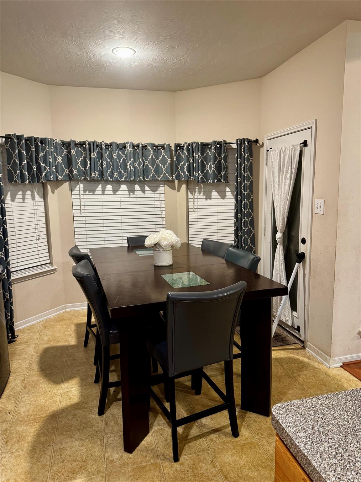 1234 Blue Leaf Drive