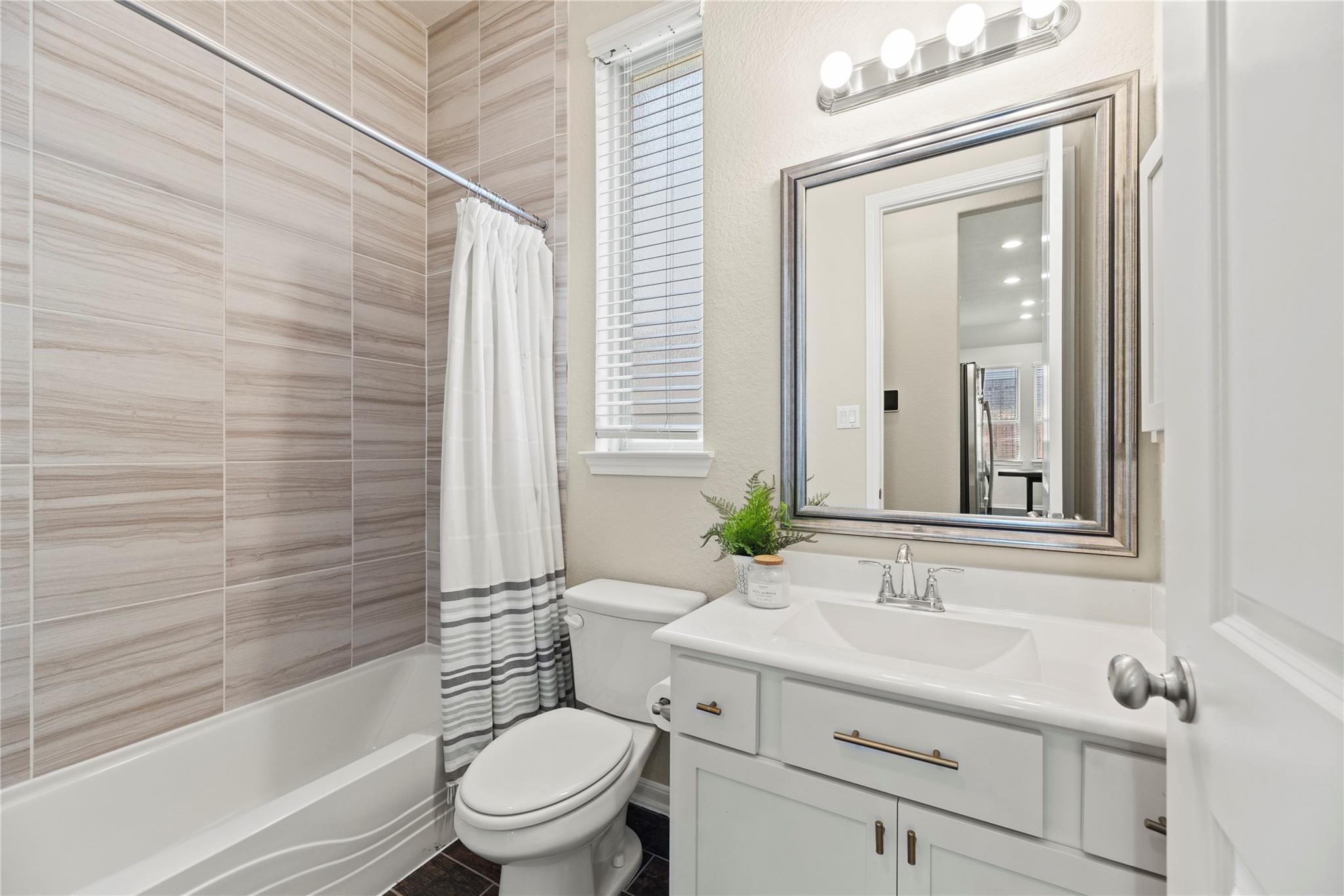 10907 Perennial Mist Drive