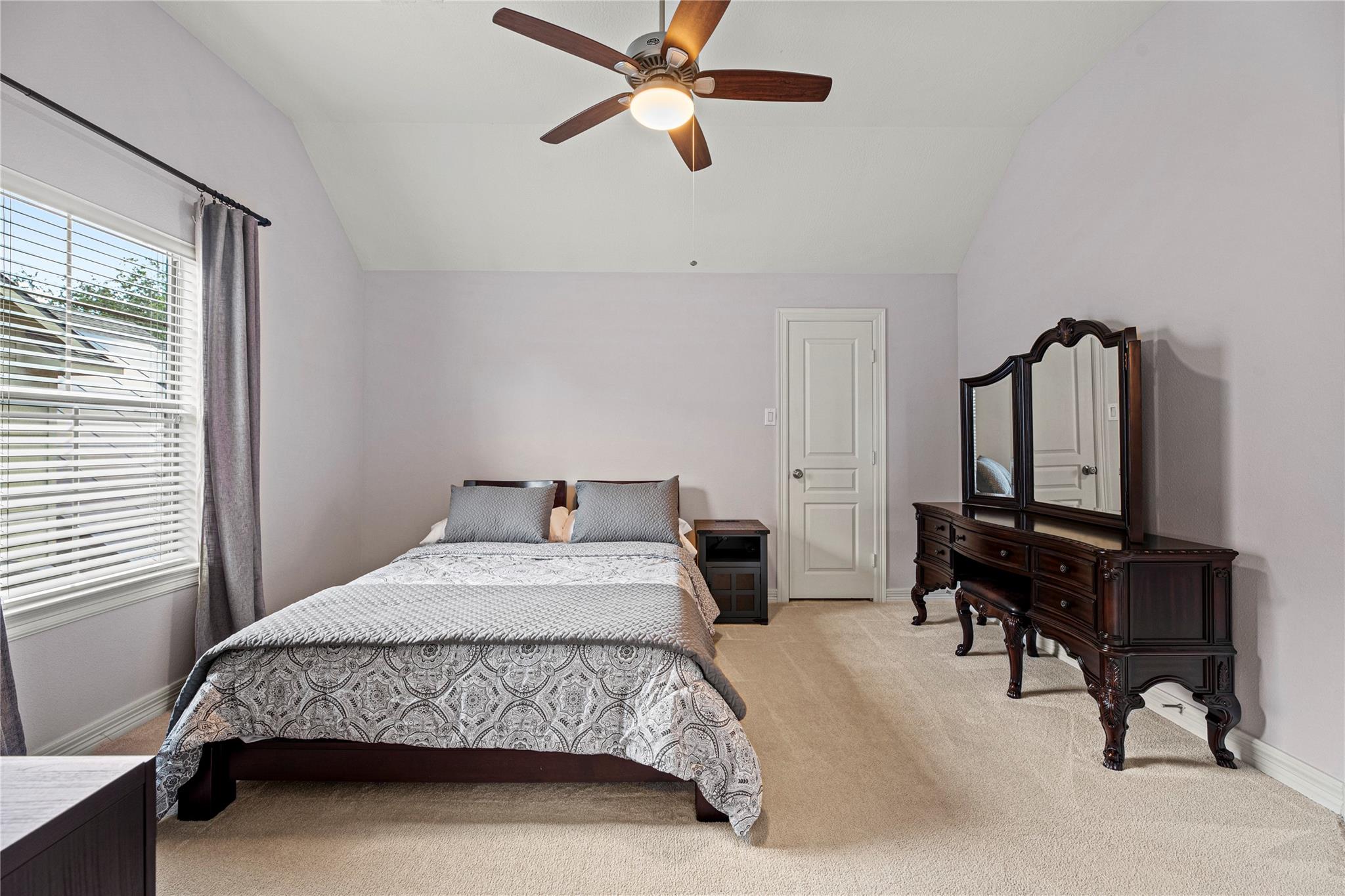 8523 Rue De Maison
