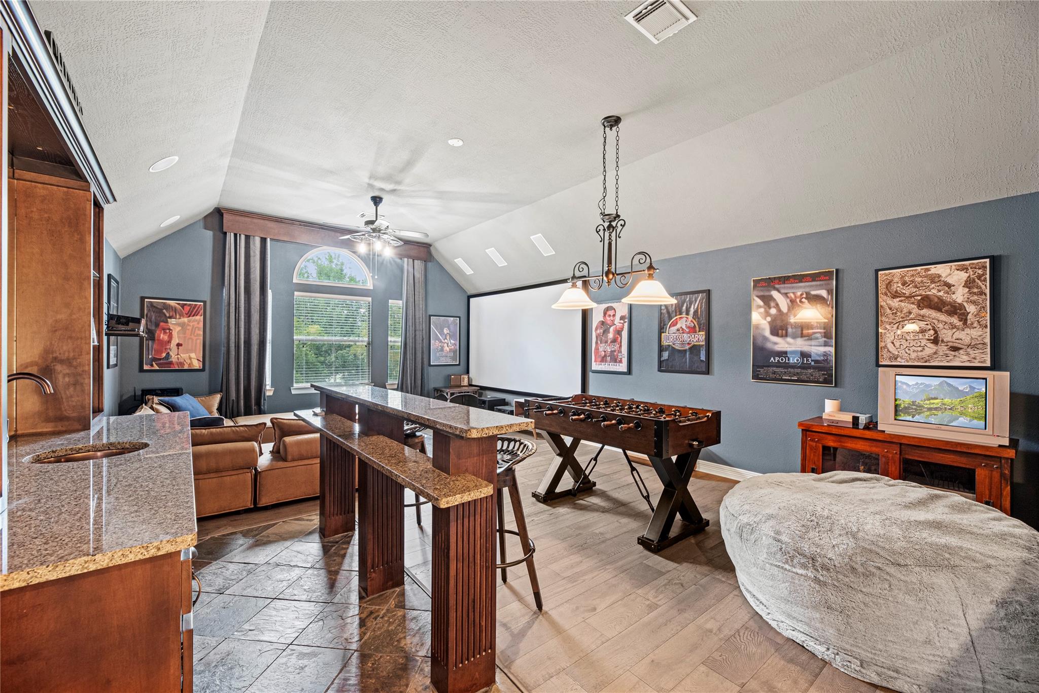 8523 Rue De Maison