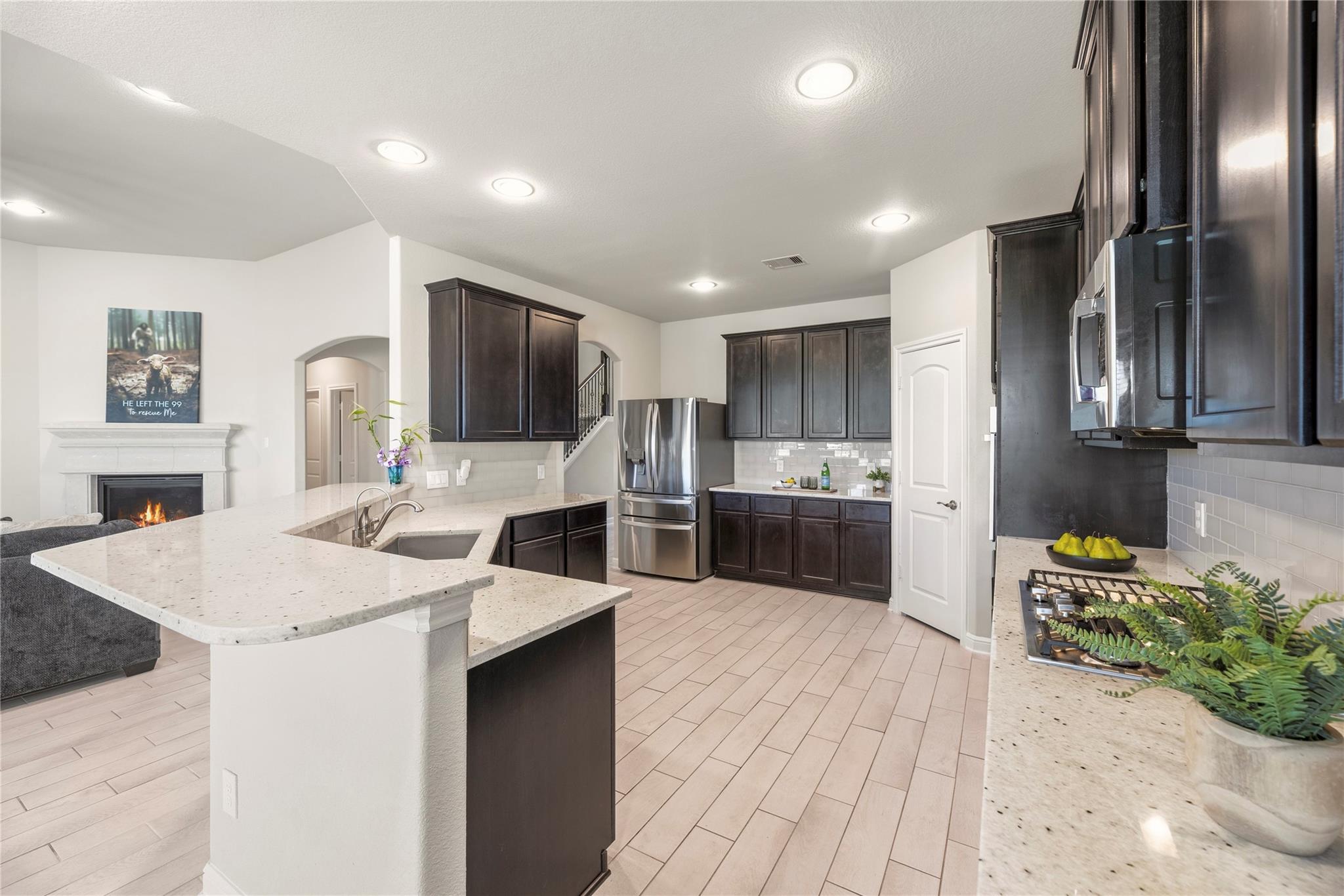 3319 Learning Tree Lane