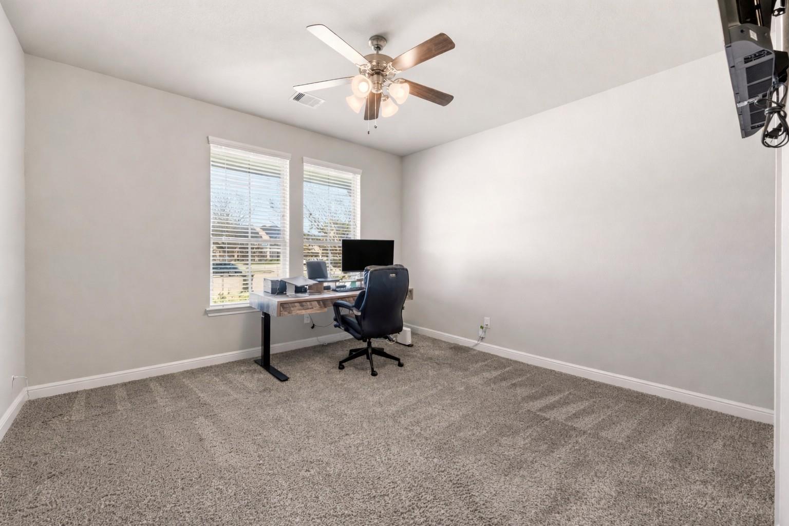 3319 Learning Tree Lane