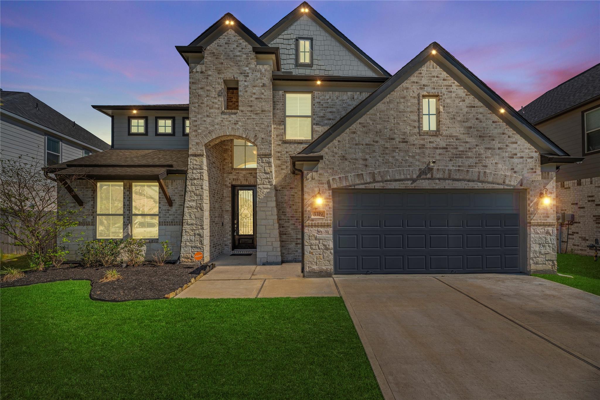 3319 Learning Tree Lane