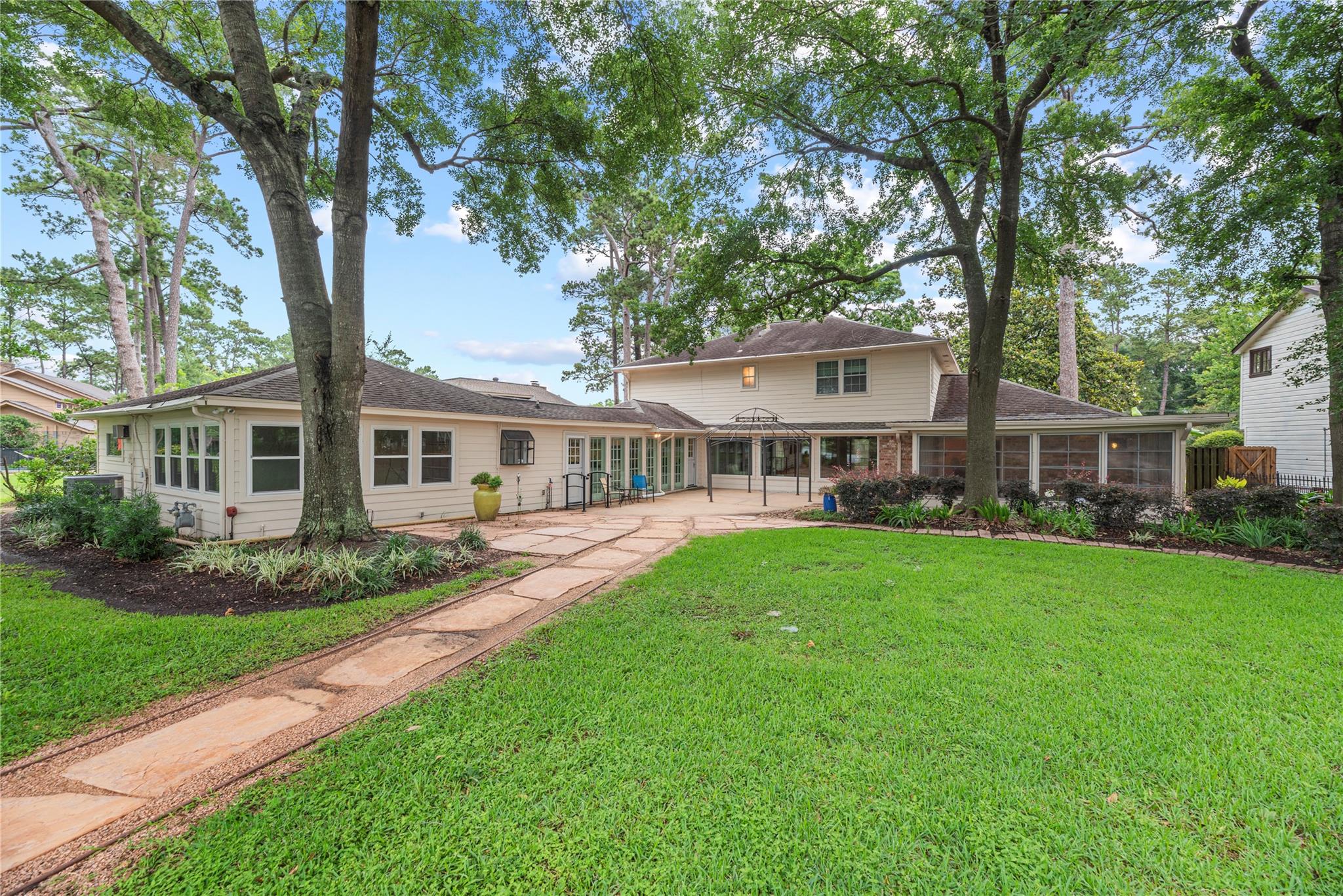 13135 Holston Hills Drive