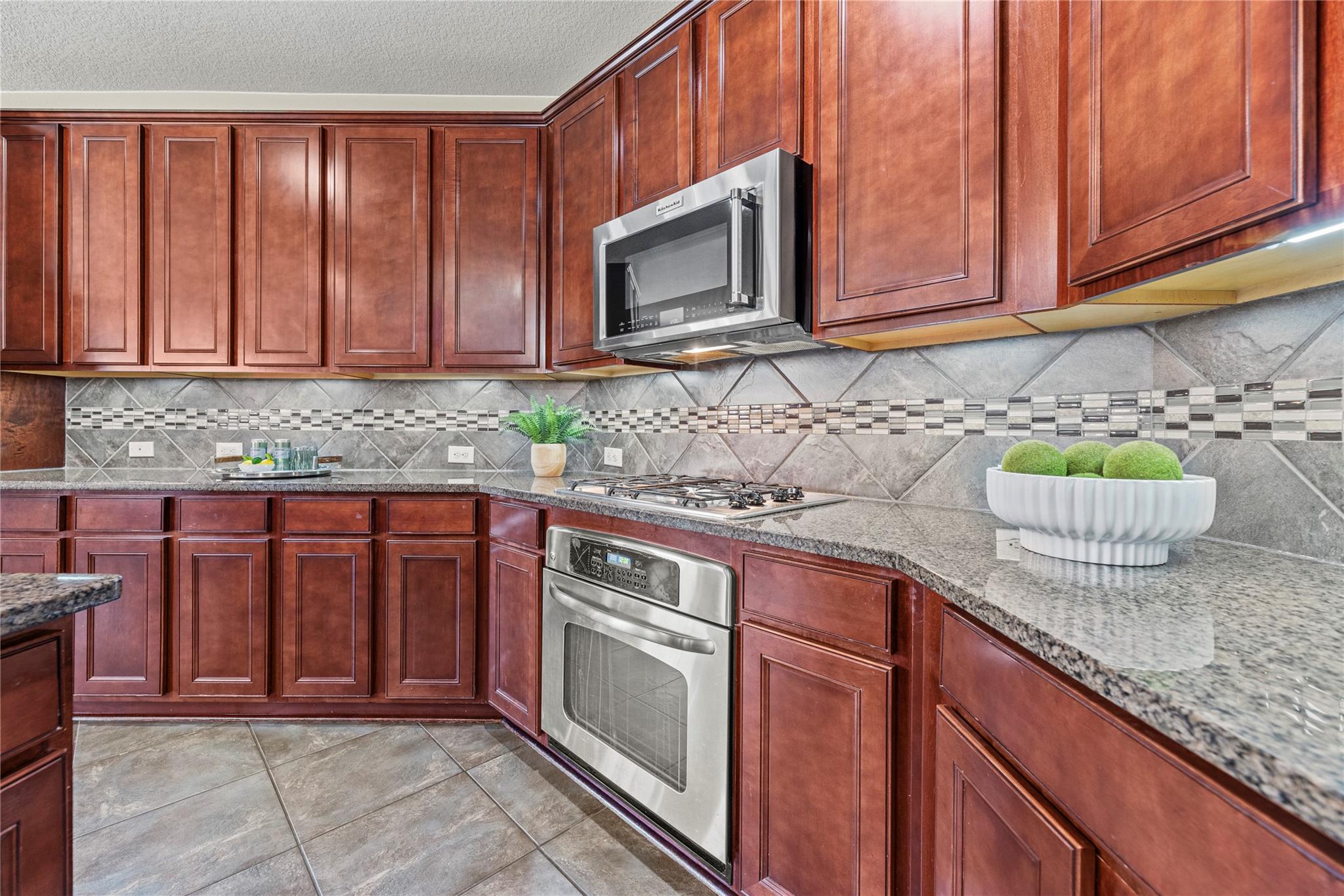 6026 Emberwood Falls Drive