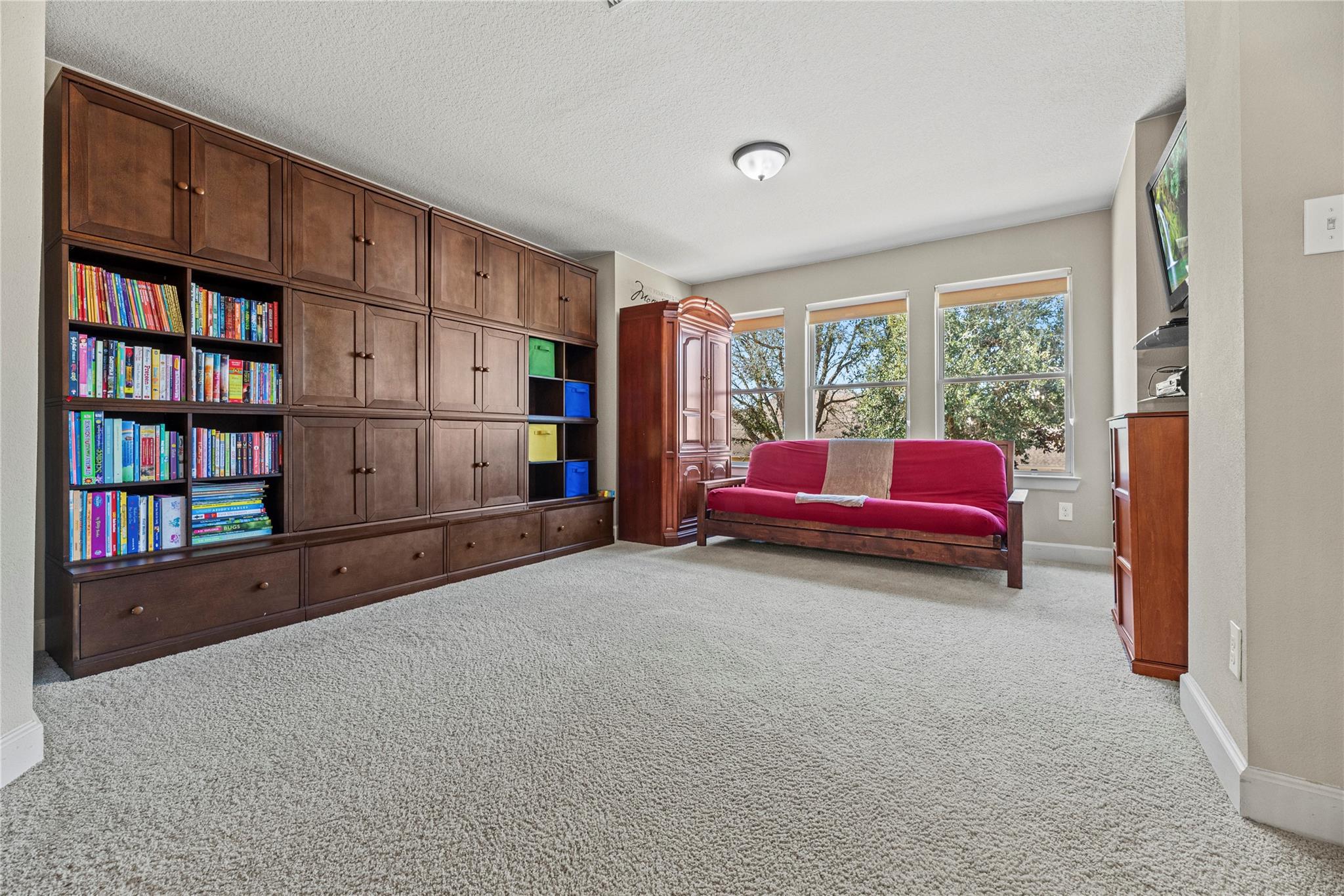 6026 Emberwood Falls Drive