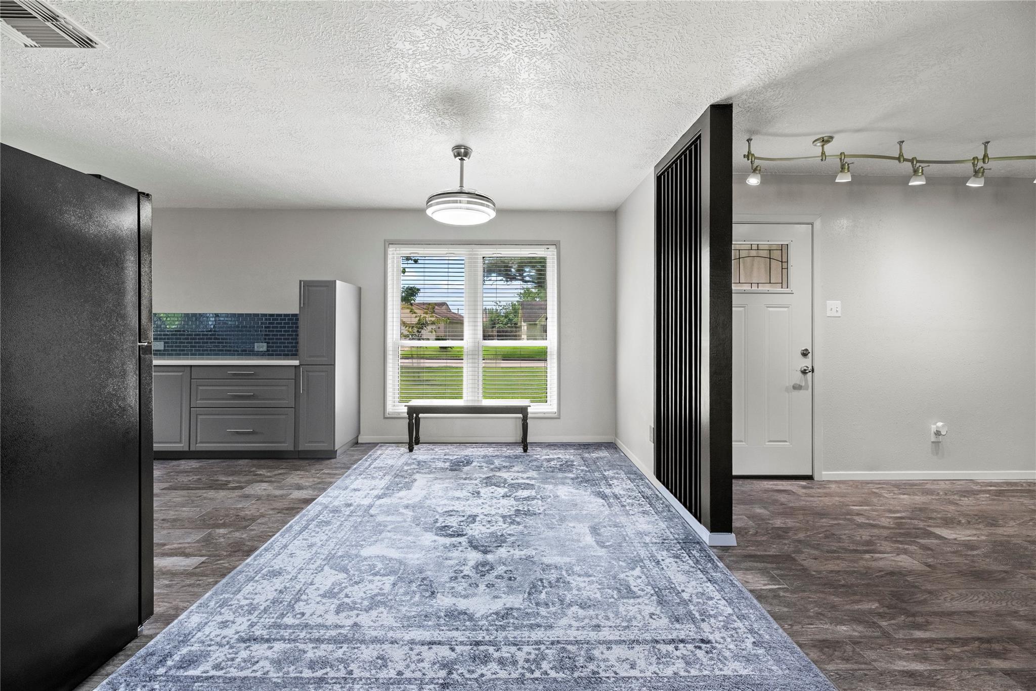 2706 Indian Trail Drive