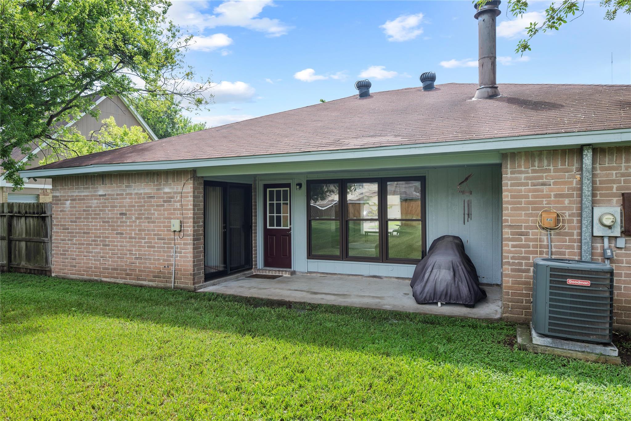 2706 Indian Trail Drive