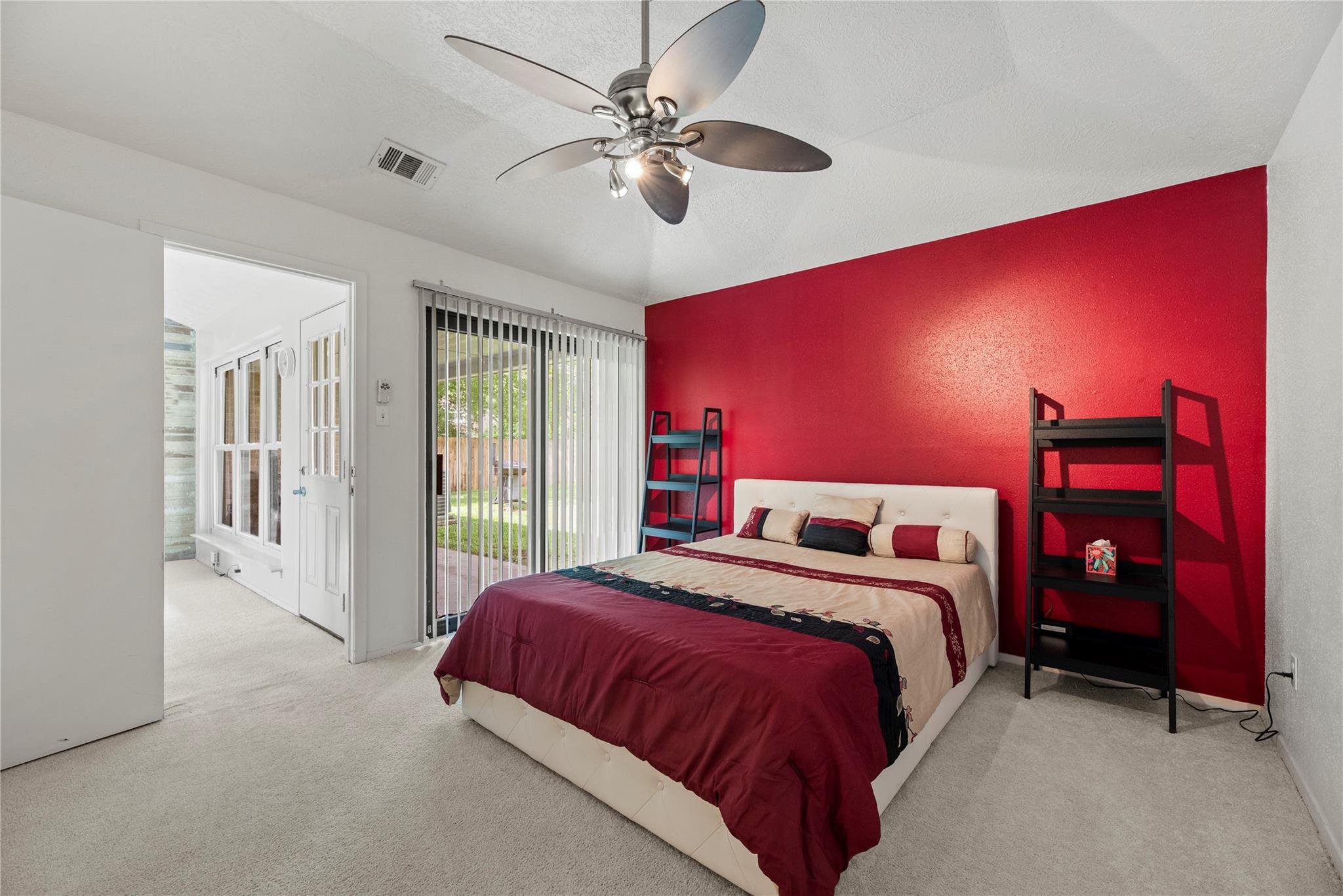 2706 Indian Trail Drive