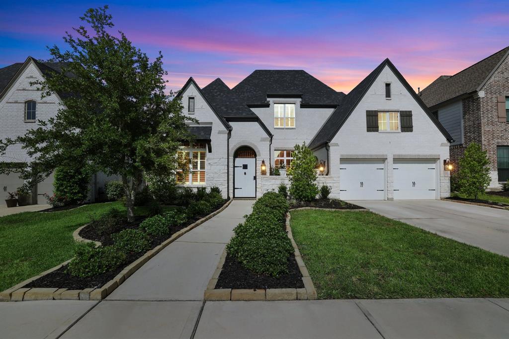 2514 Heritage Park Drive