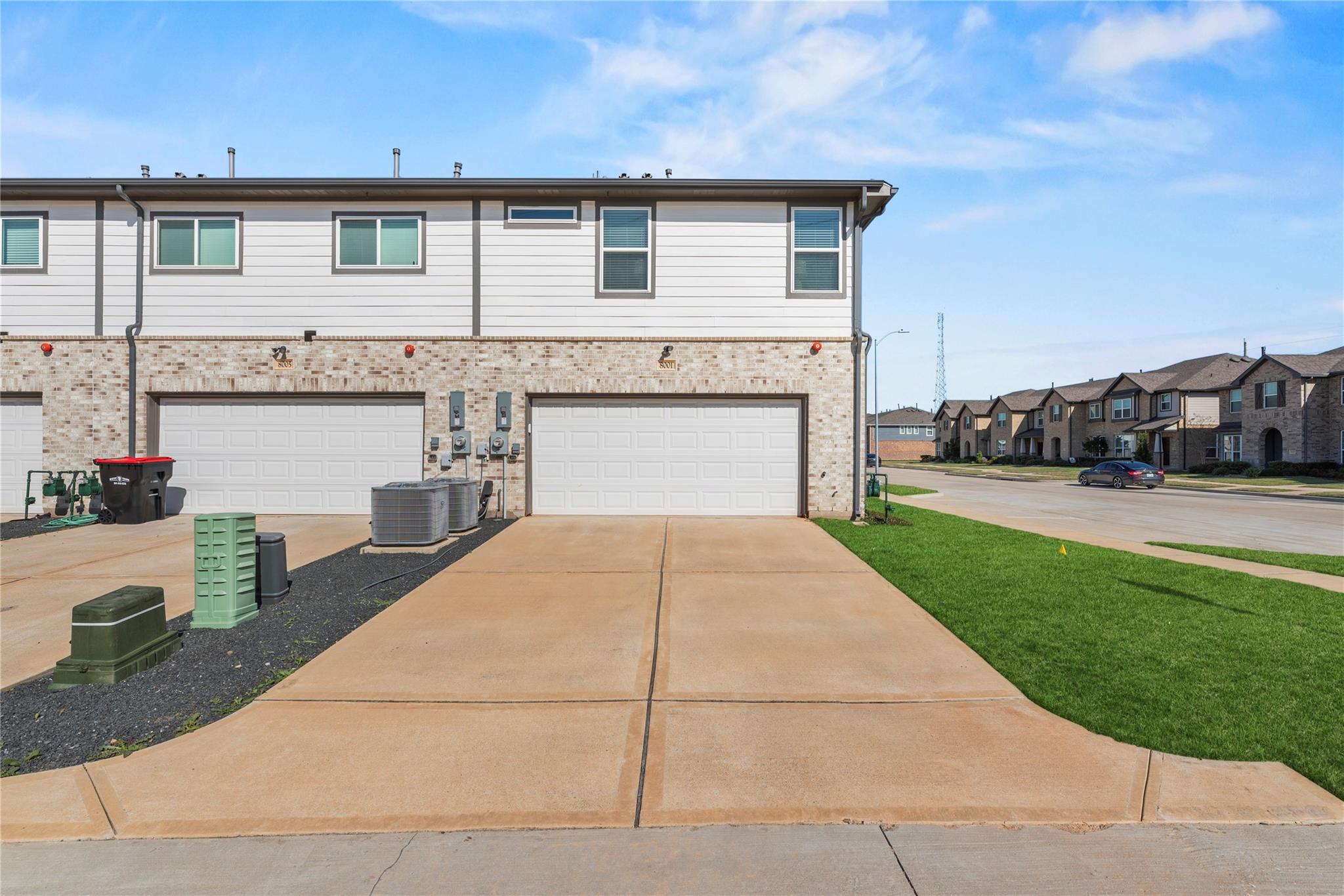 8001 Scanlan Trail