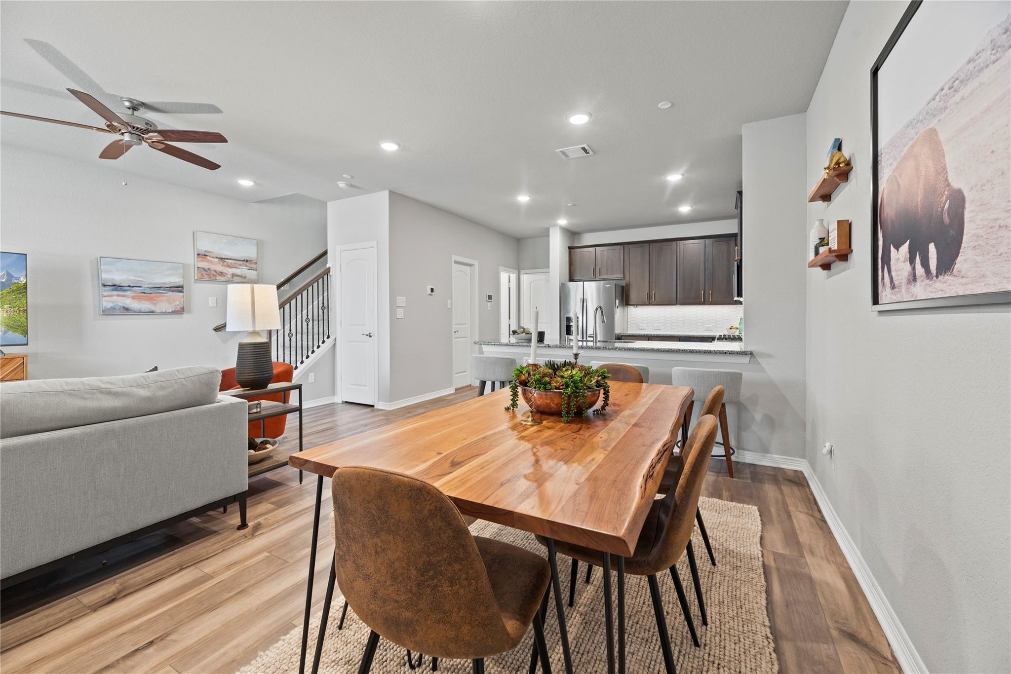 8001 Scanlan Trail