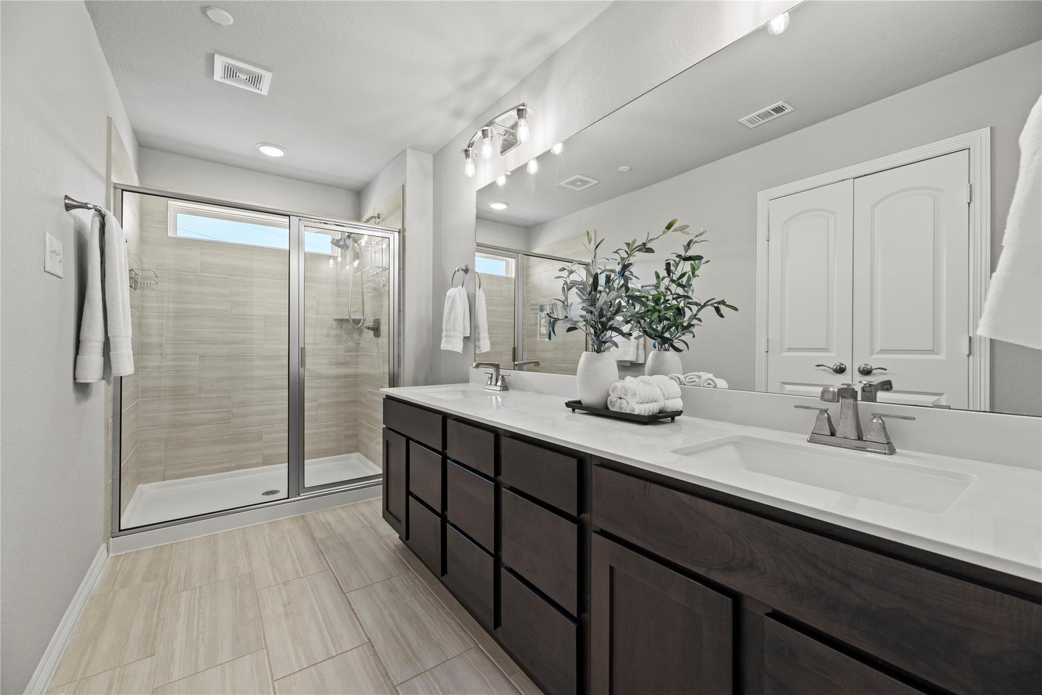 8001 Scanlan Trail