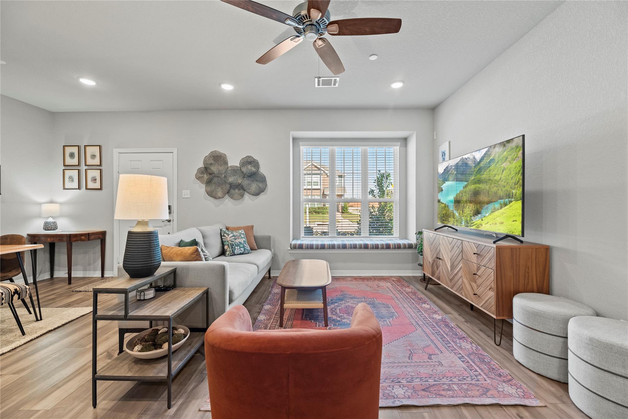 8001 Scanlan Trail