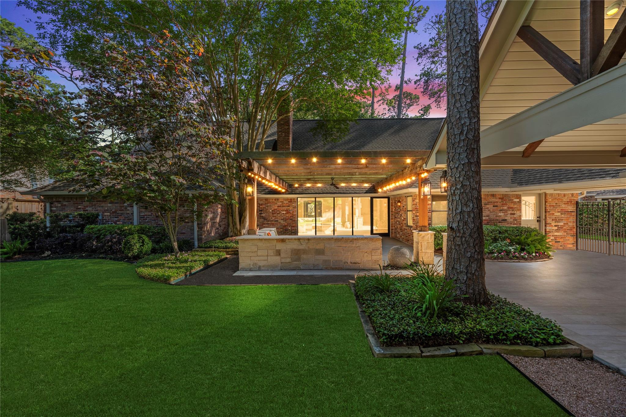 12214 Cobblestone Drive