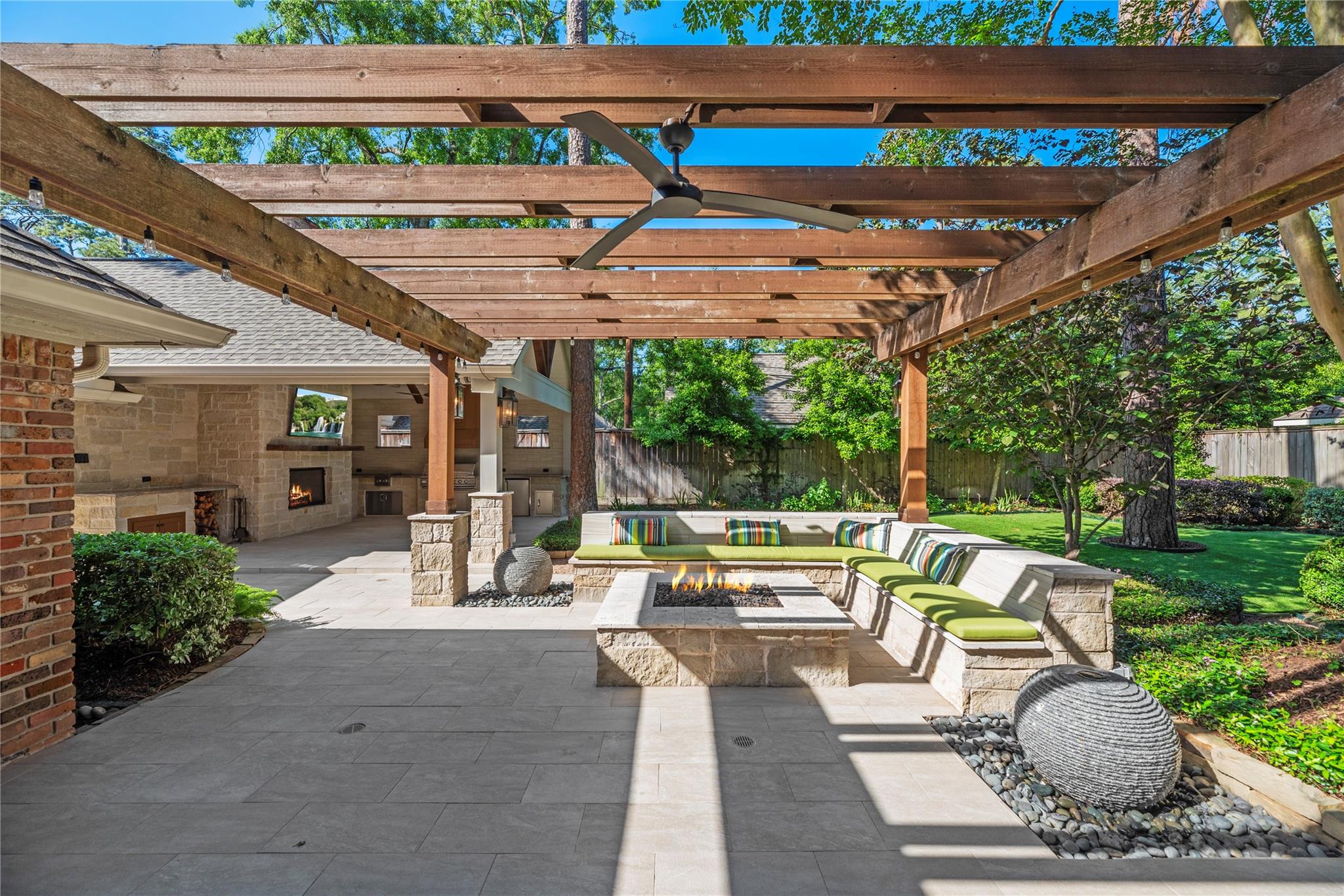 12214 Cobblestone Drive