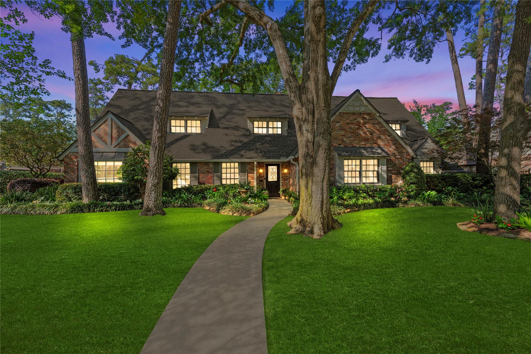 12214 Cobblestone Drive
