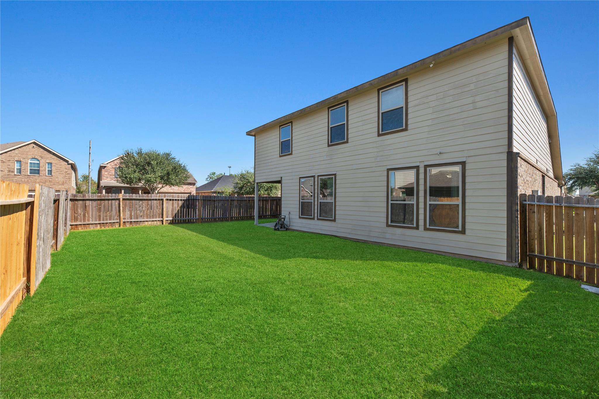 2406 Scarlet View Lane