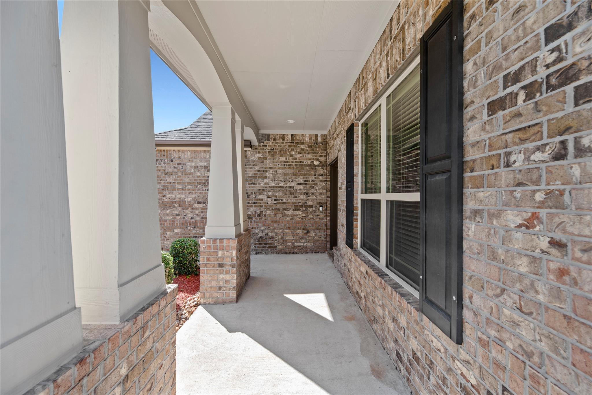 2406 Scarlet View Lane