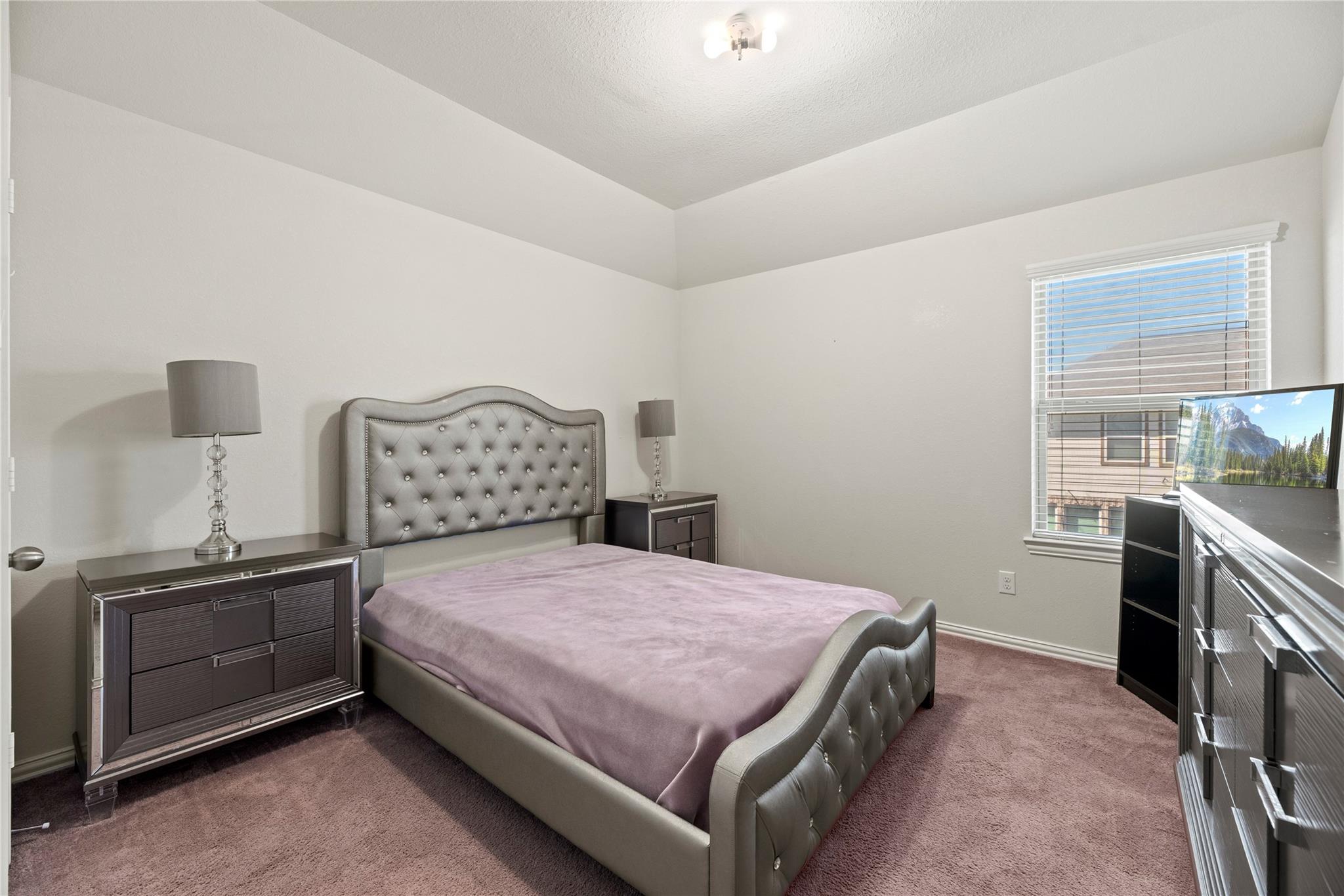 2406 Scarlet View Lane