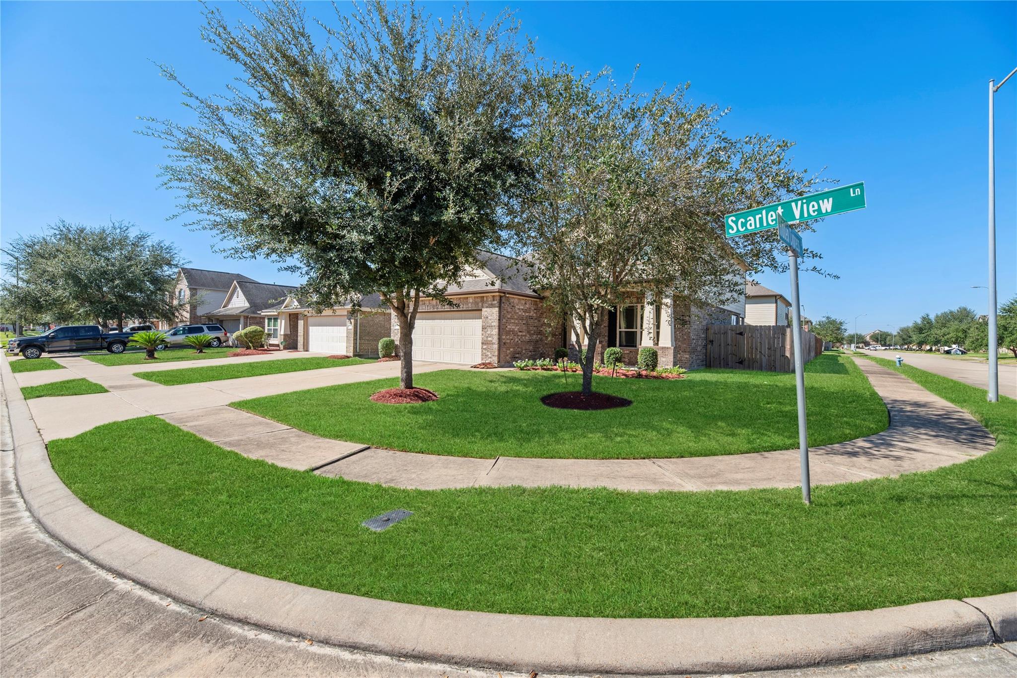 2406 Scarlet View Lane