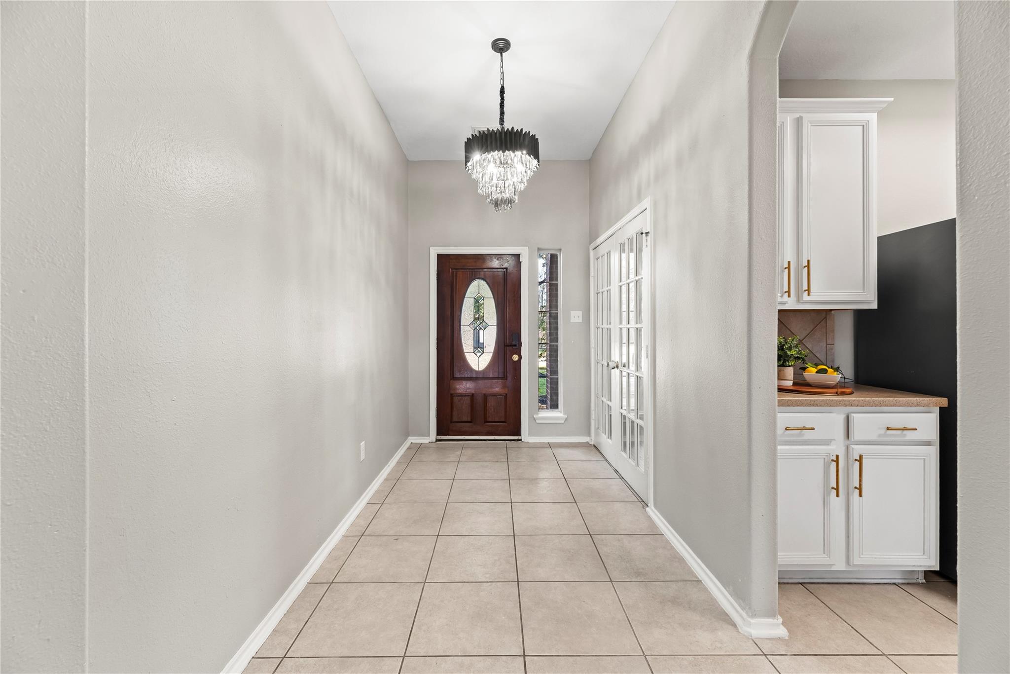 2706 Argos Drive