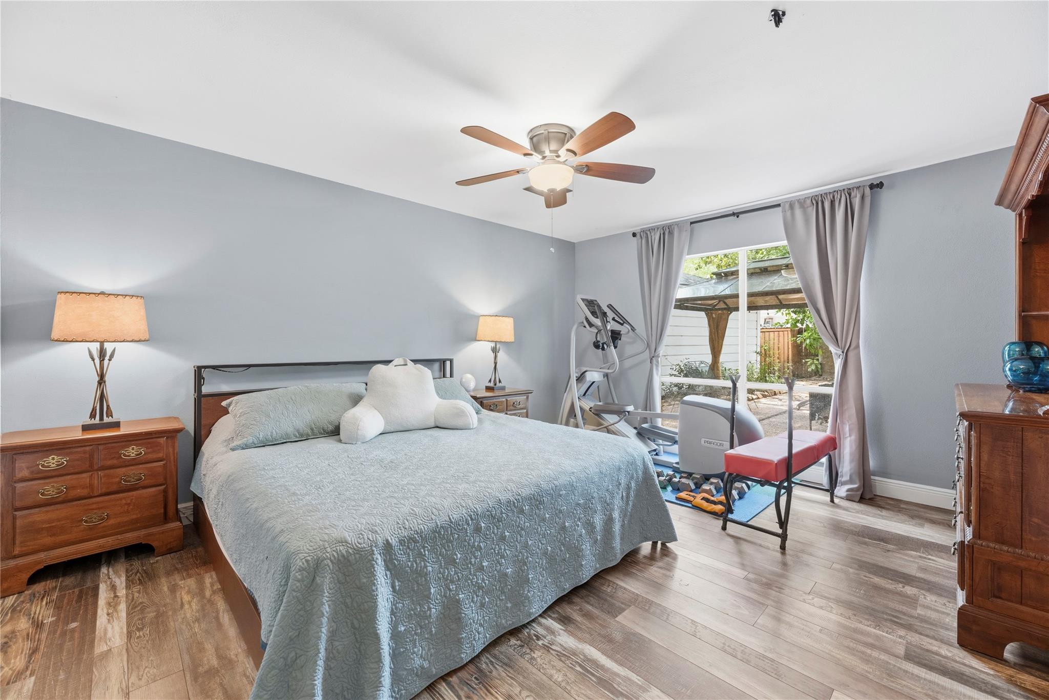 14203 Wickersham Lane