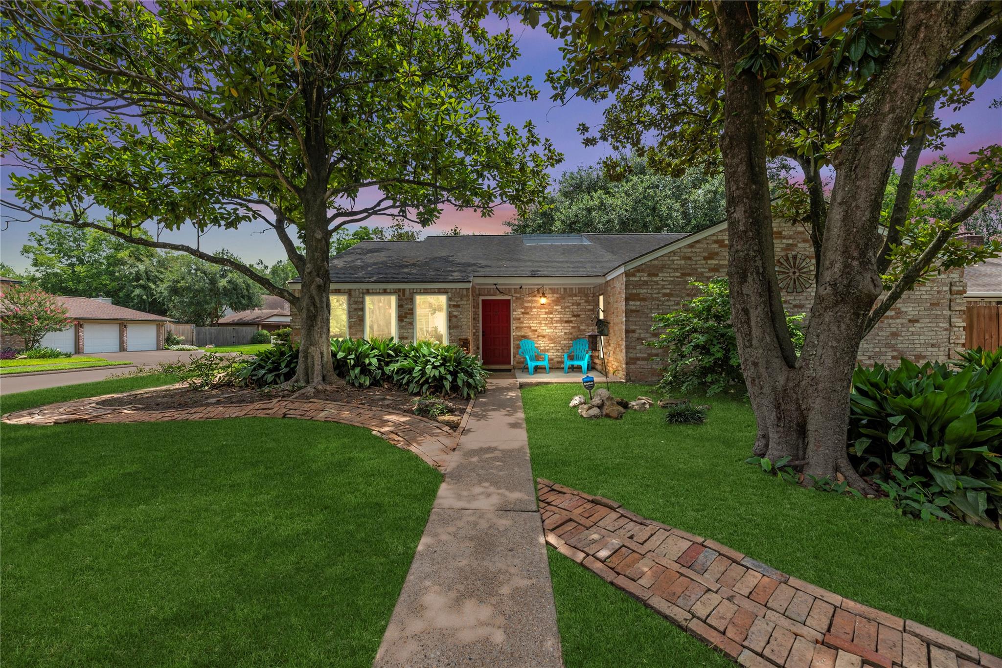 14203 Wickersham Lane