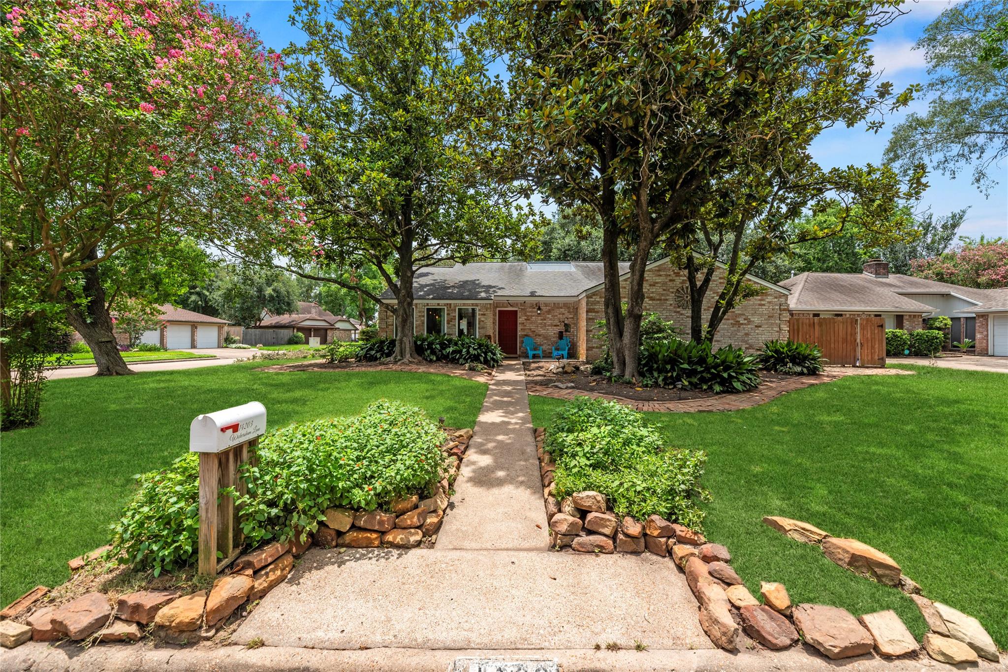 14203 Wickersham Lane