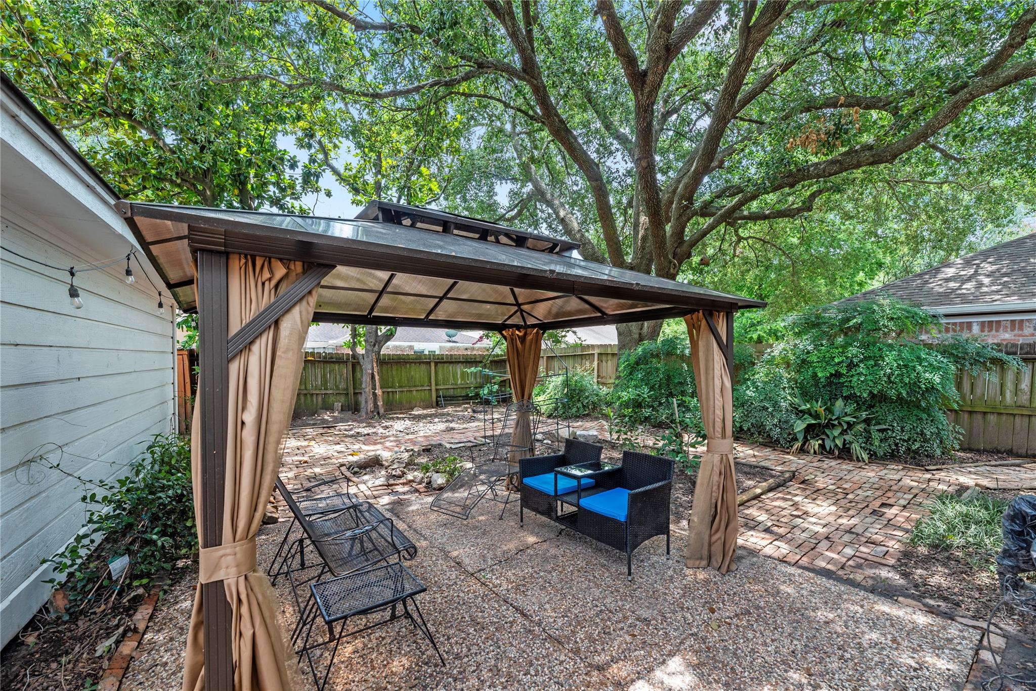 14203 Wickersham Lane