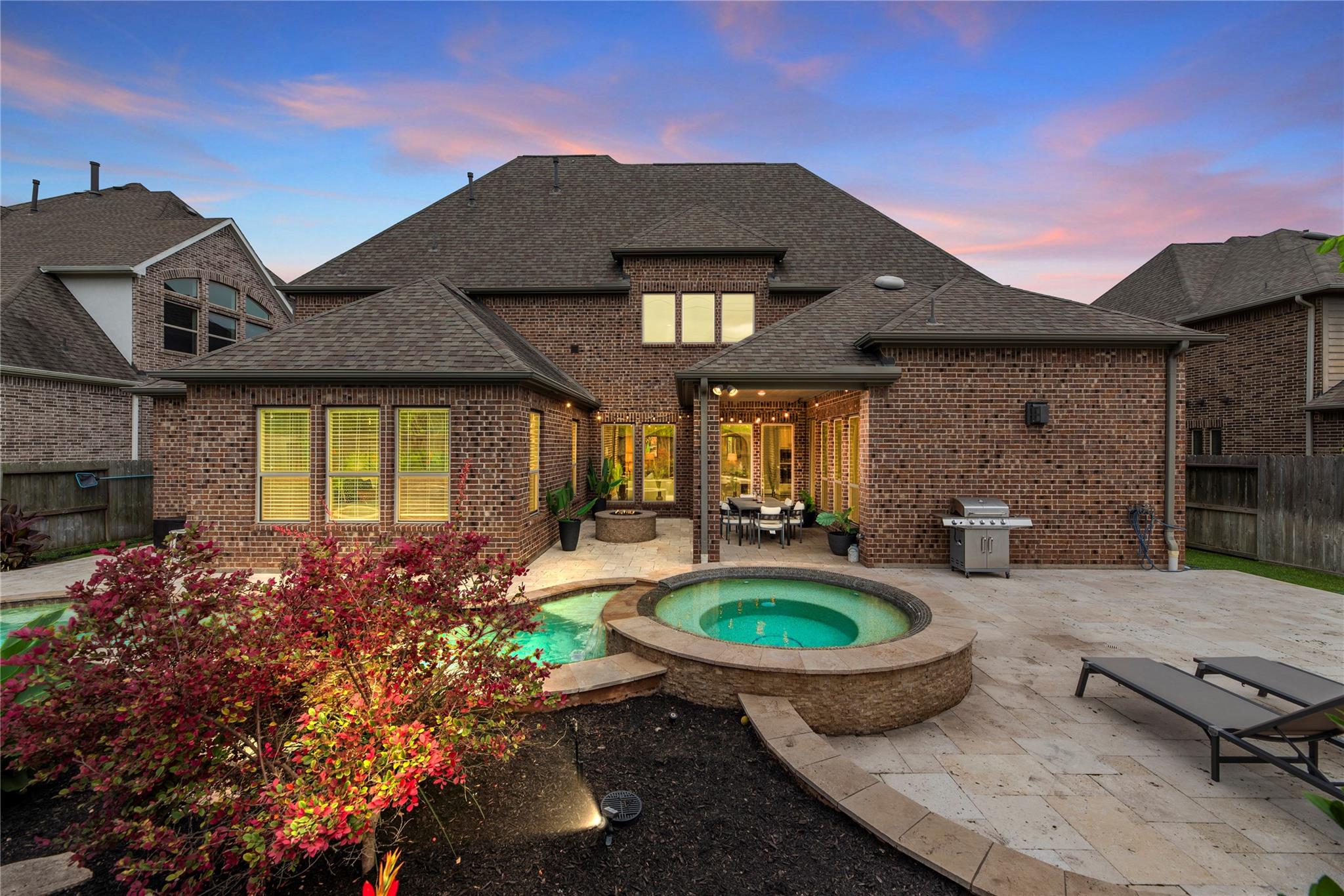 2306 Twilight Peak