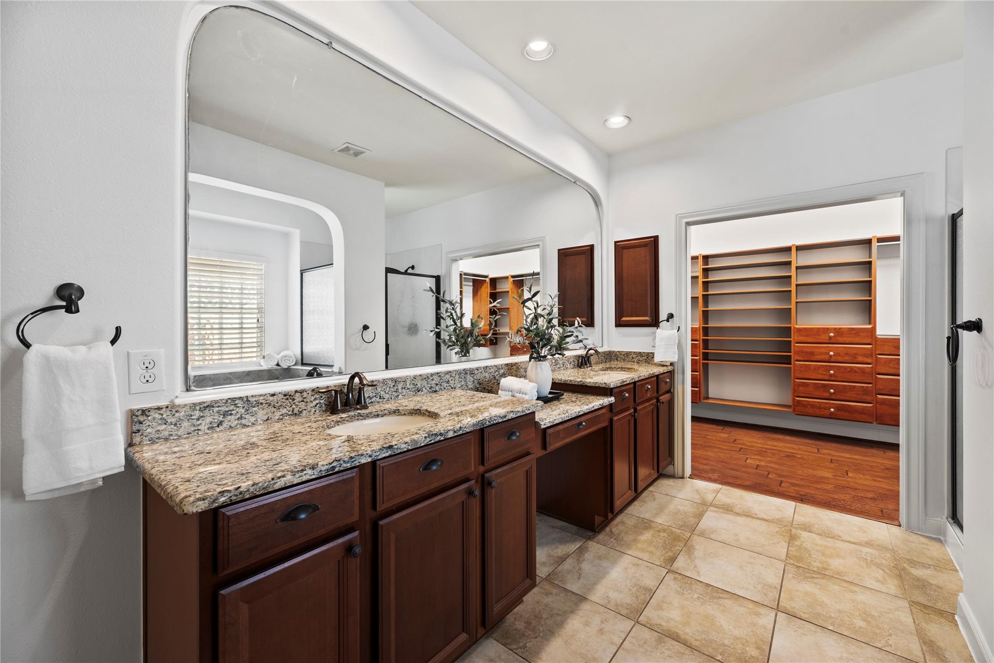 9210 Cold Hollow Lane