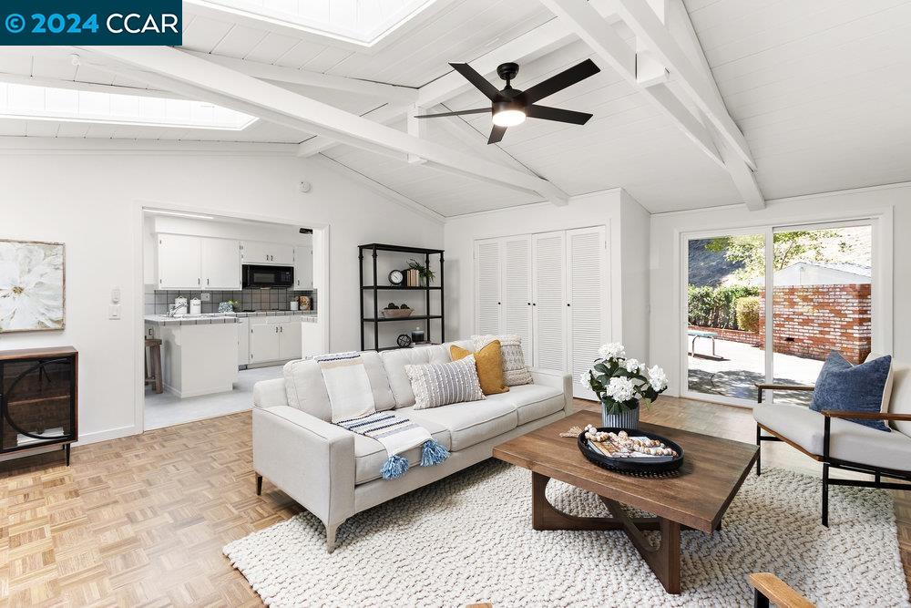 214 Scofield Drive
