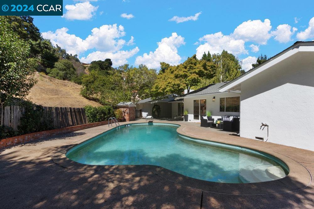 214 Scofield Drive