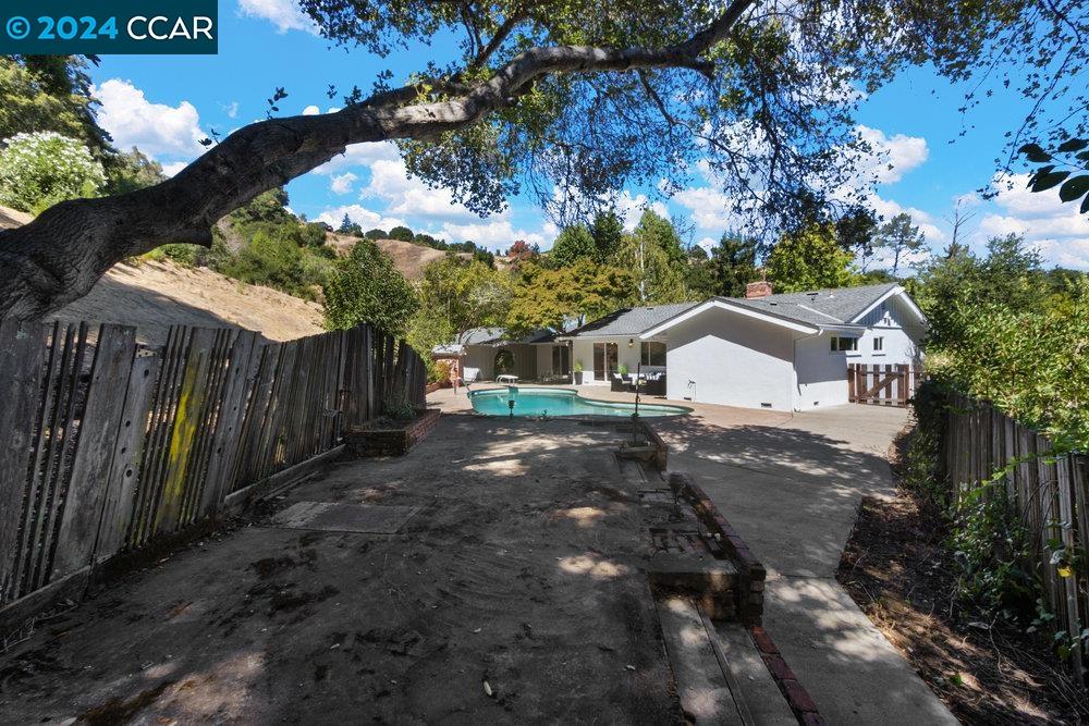 214 Scofield Drive