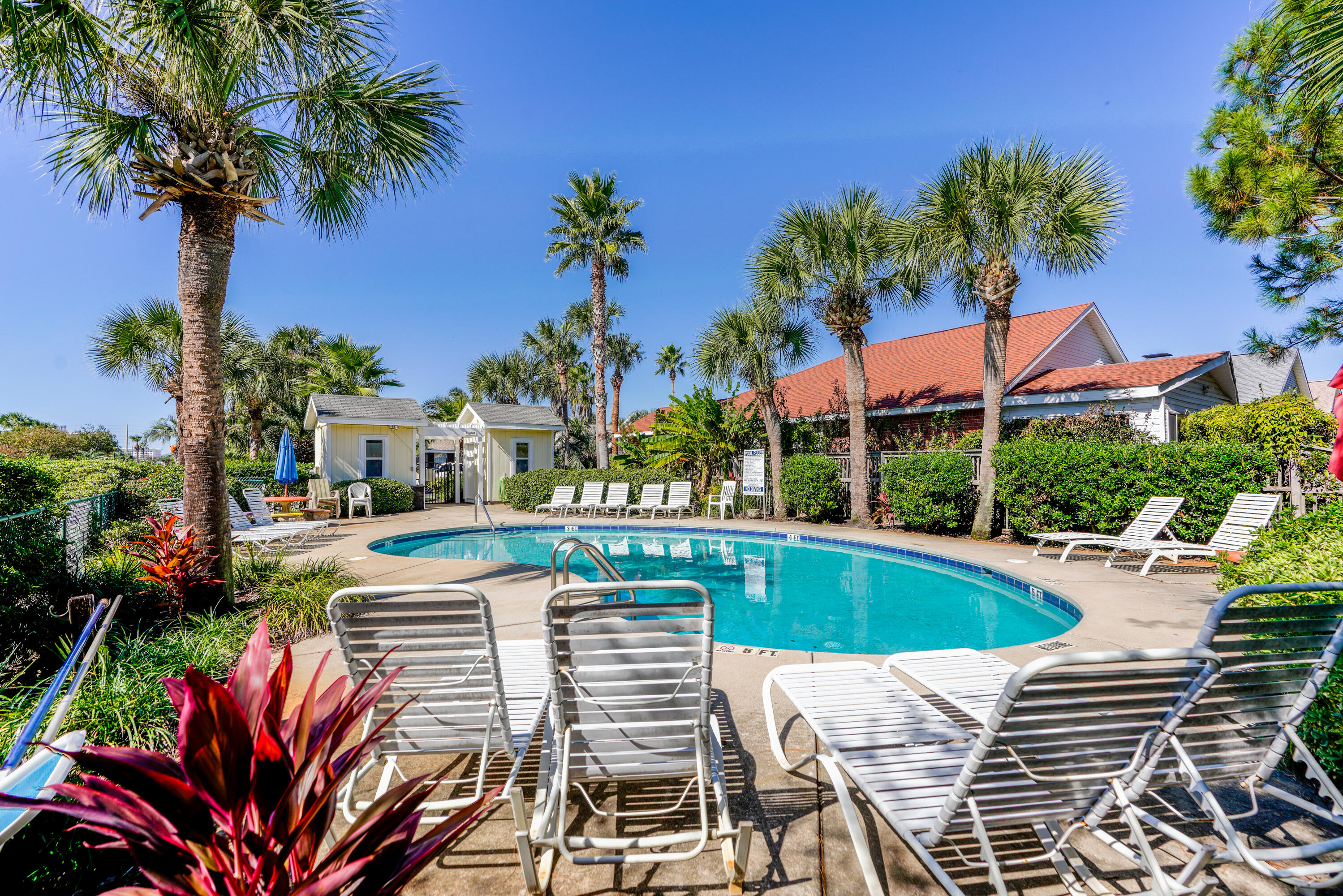 100 LEEWARD Drive