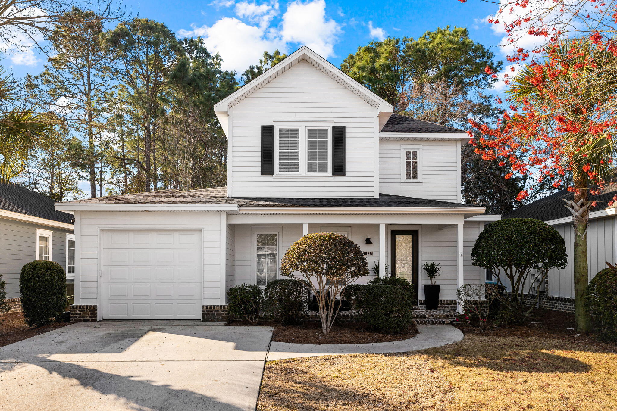 125 S Zander Way