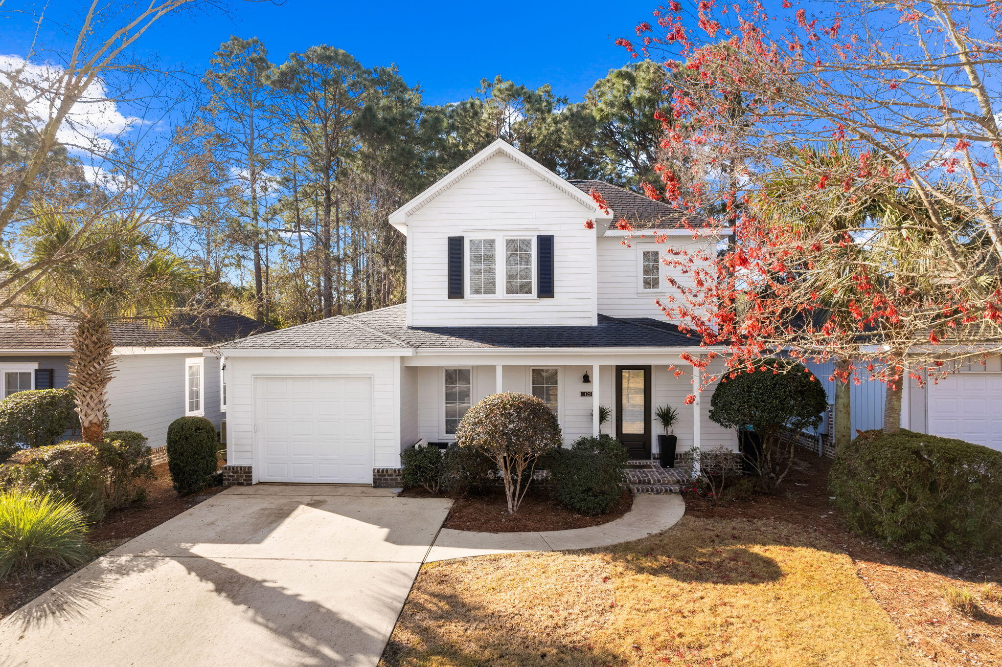 125 S Zander Way